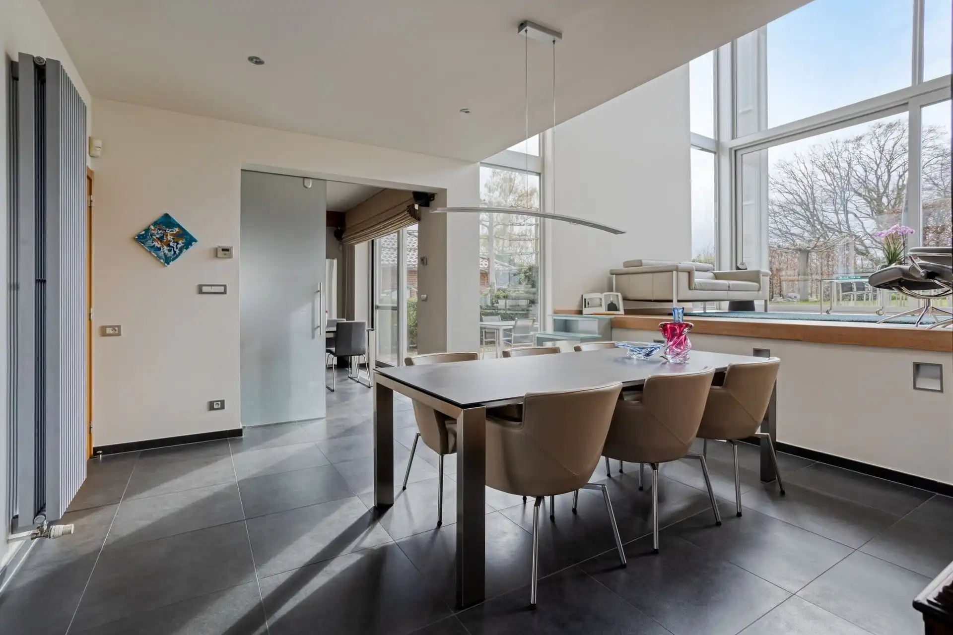 Lichtrijke, moderne villa in perfecte staat op rustige locatie foto 8