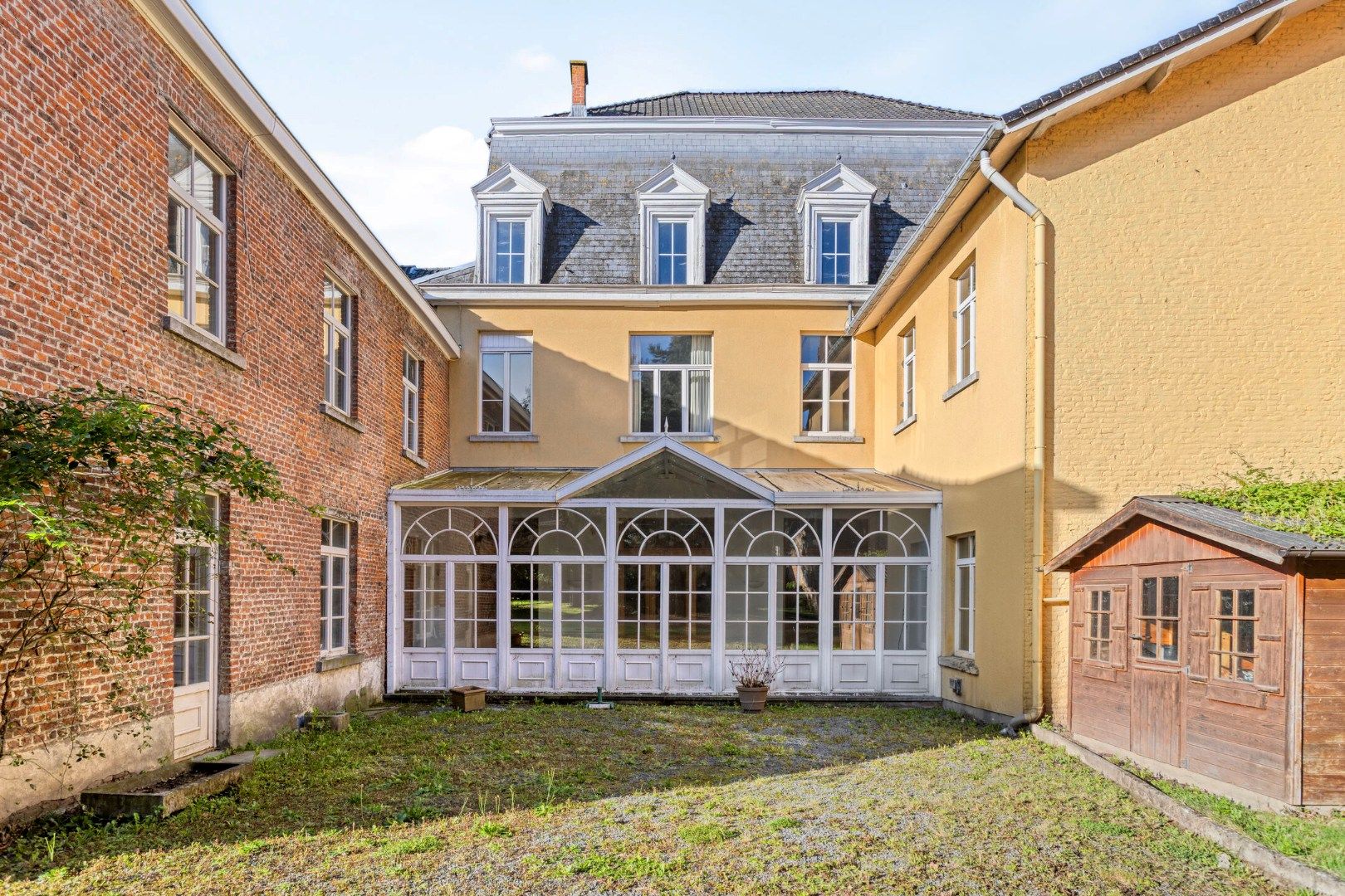 Een zeer ruime herenwoning te Edingen! foto 11