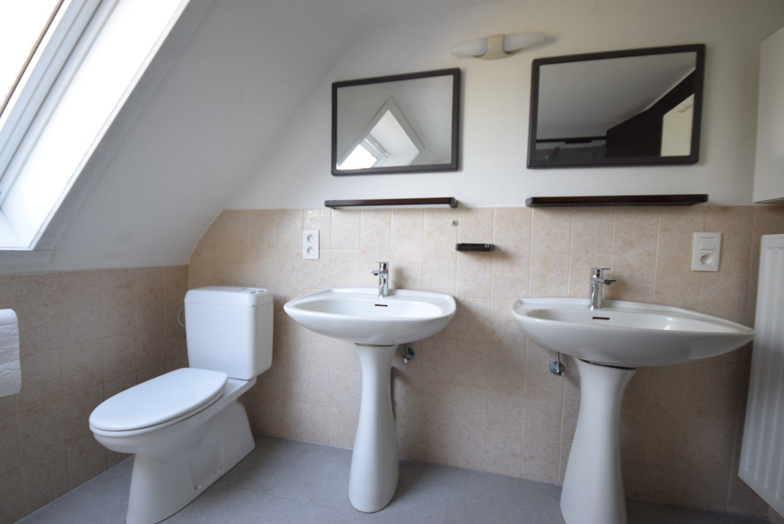 RUSTIG EN LANDELIJK GELEGEN WONING foto 10