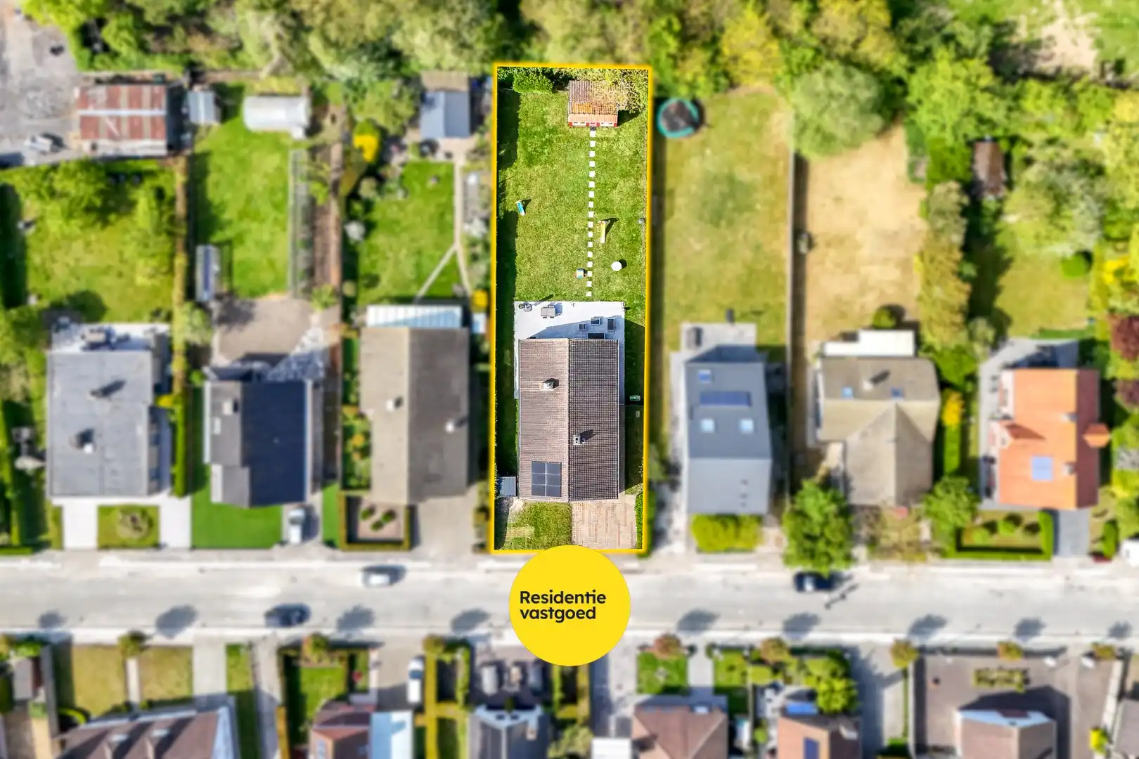 Instapklare ruime bungalow met zongerichte tuin in hartje Oudenburg! foto 30