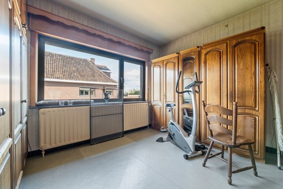 CHARMANTE, GELIJKVLOERSE GEZINSWONING OP EEN KNAP PERCEEL VAN MAAR LIEFST 11A78CA IN ZEPPEREN foto 17