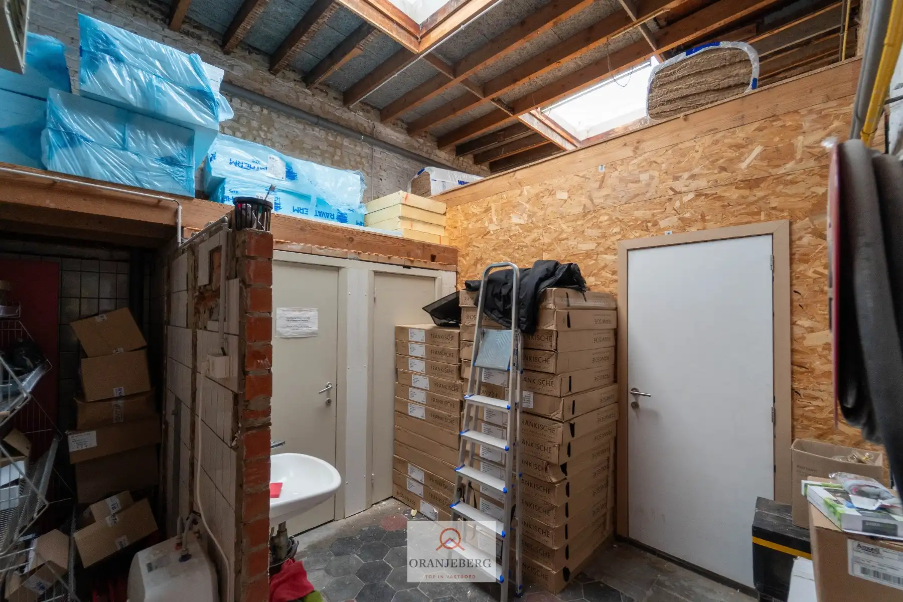 Uitzonderlijk ruim handelspand (609m²) te huur op TOPlocatie in Ledeberg foto 24