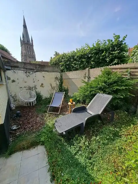 Comfortabele 2-slaapkamerwoning met Terras en Tuintje te koop in Brugge foto 12