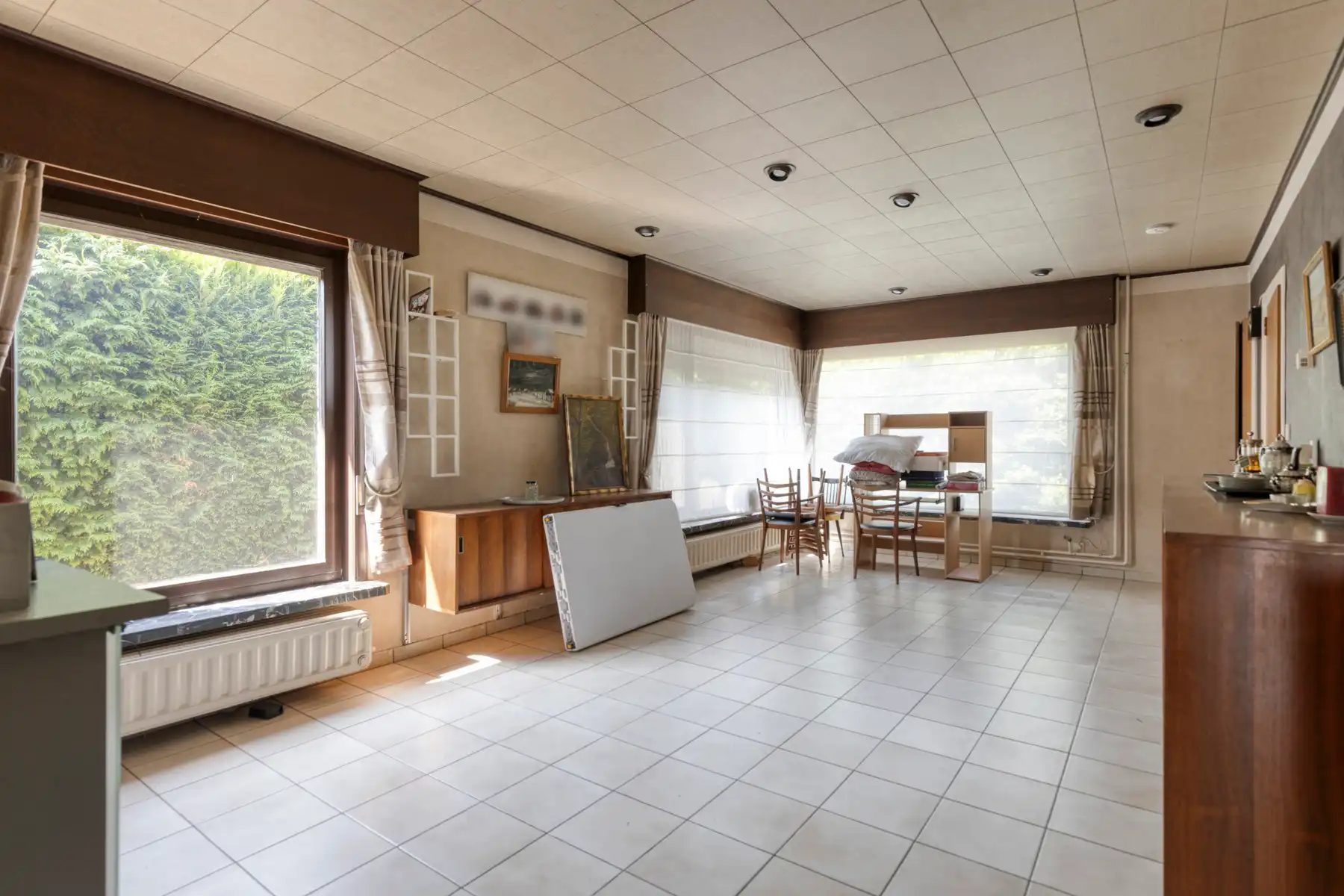 Ruime open bebouwing met tal van mogelijkheden - 208 m² foto 2