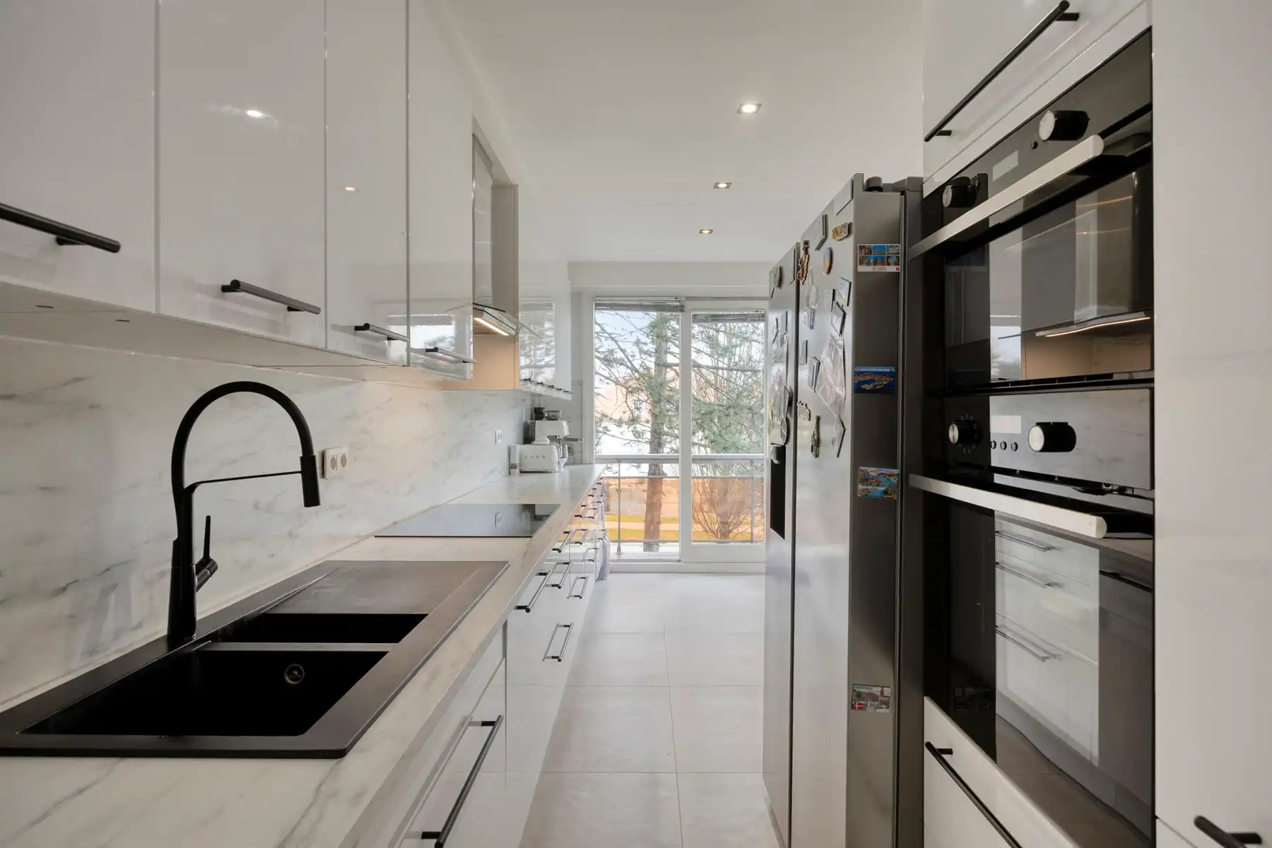 Gerenoveerd 3-slaapkamer appartement foto 9