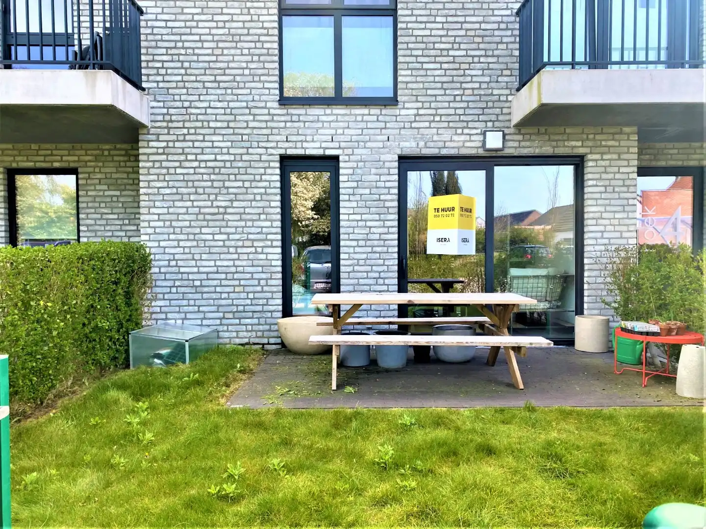 Gezellig gelijkvloers appartement met tuintje foto {{pictureIndex}}