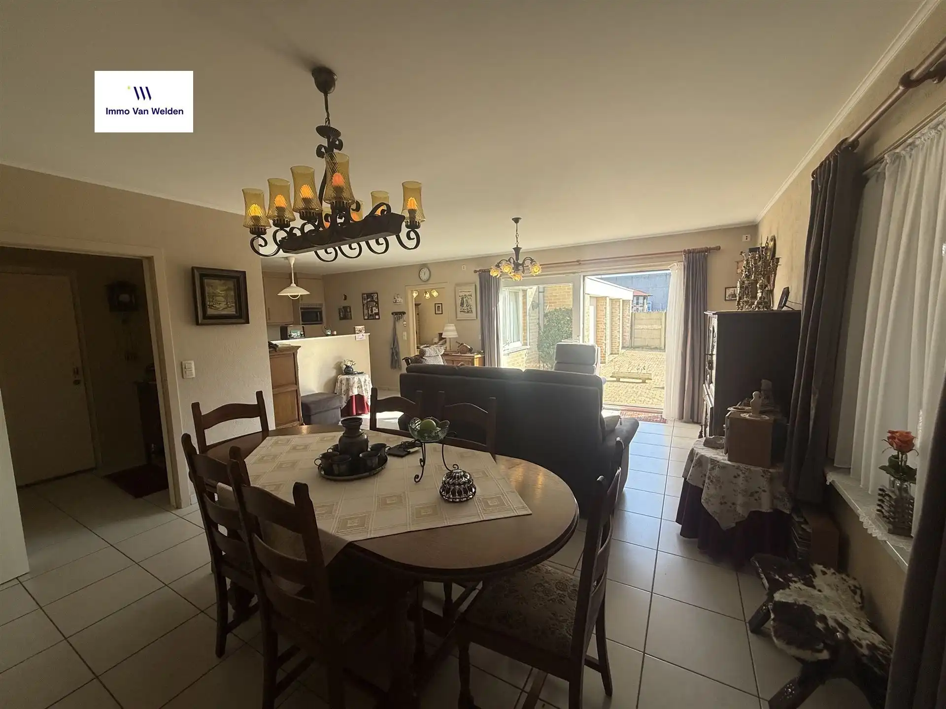 Te koop in Oudenaarde: ruim gelijkvloers appartement met terras en garage. foto 6