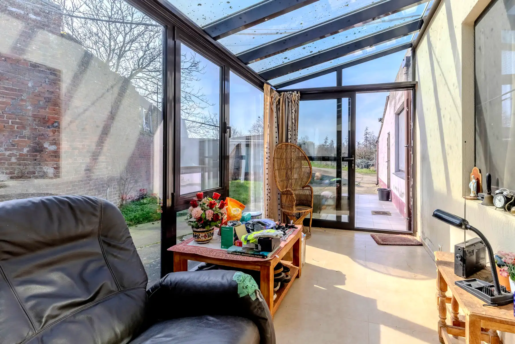 Te renoveren woning met 4 slaapkamers in Lier foto 9