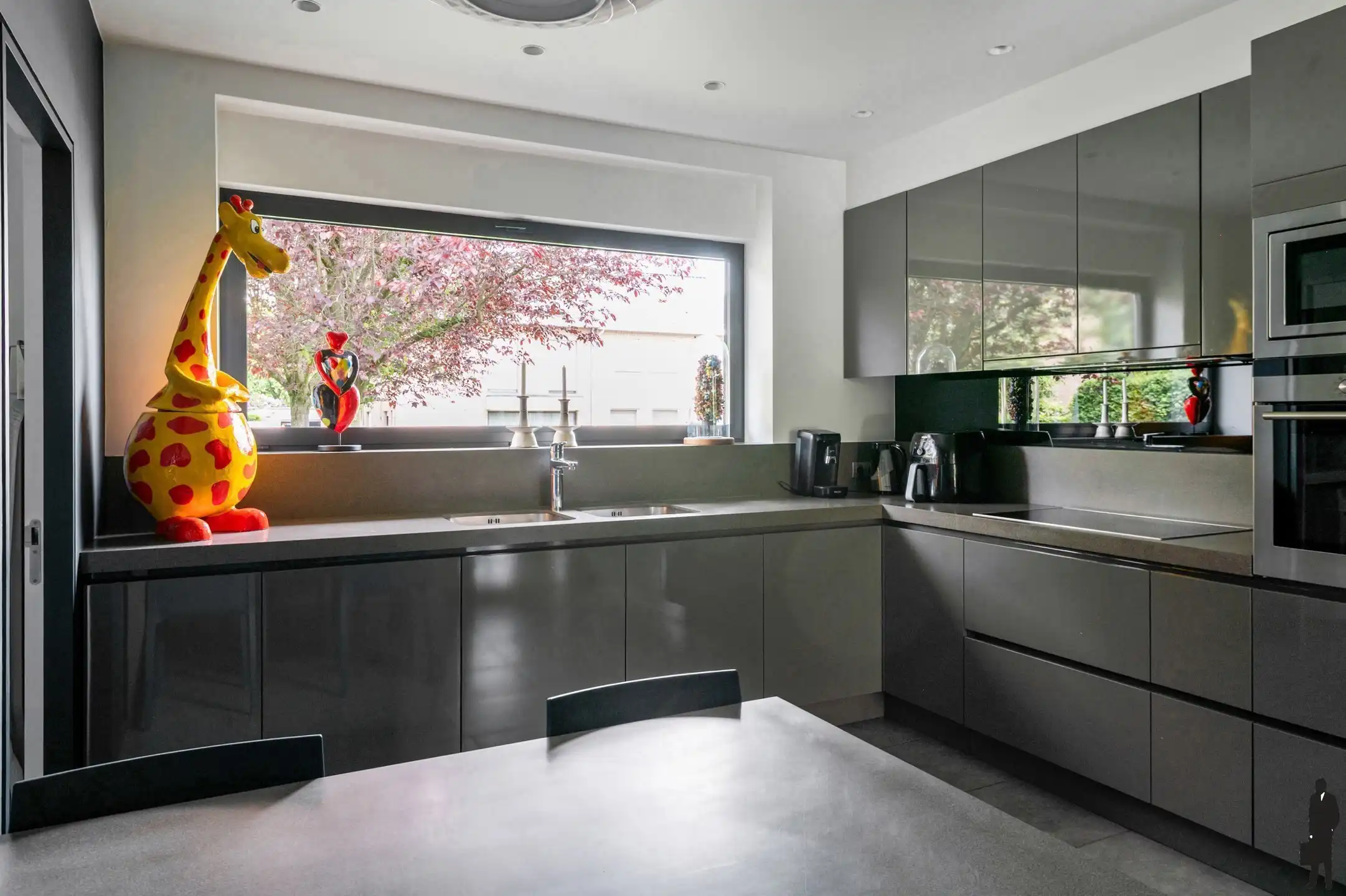 Gerenoveerde laagbouwwoning met polyvalent bijgebouw  foto 15