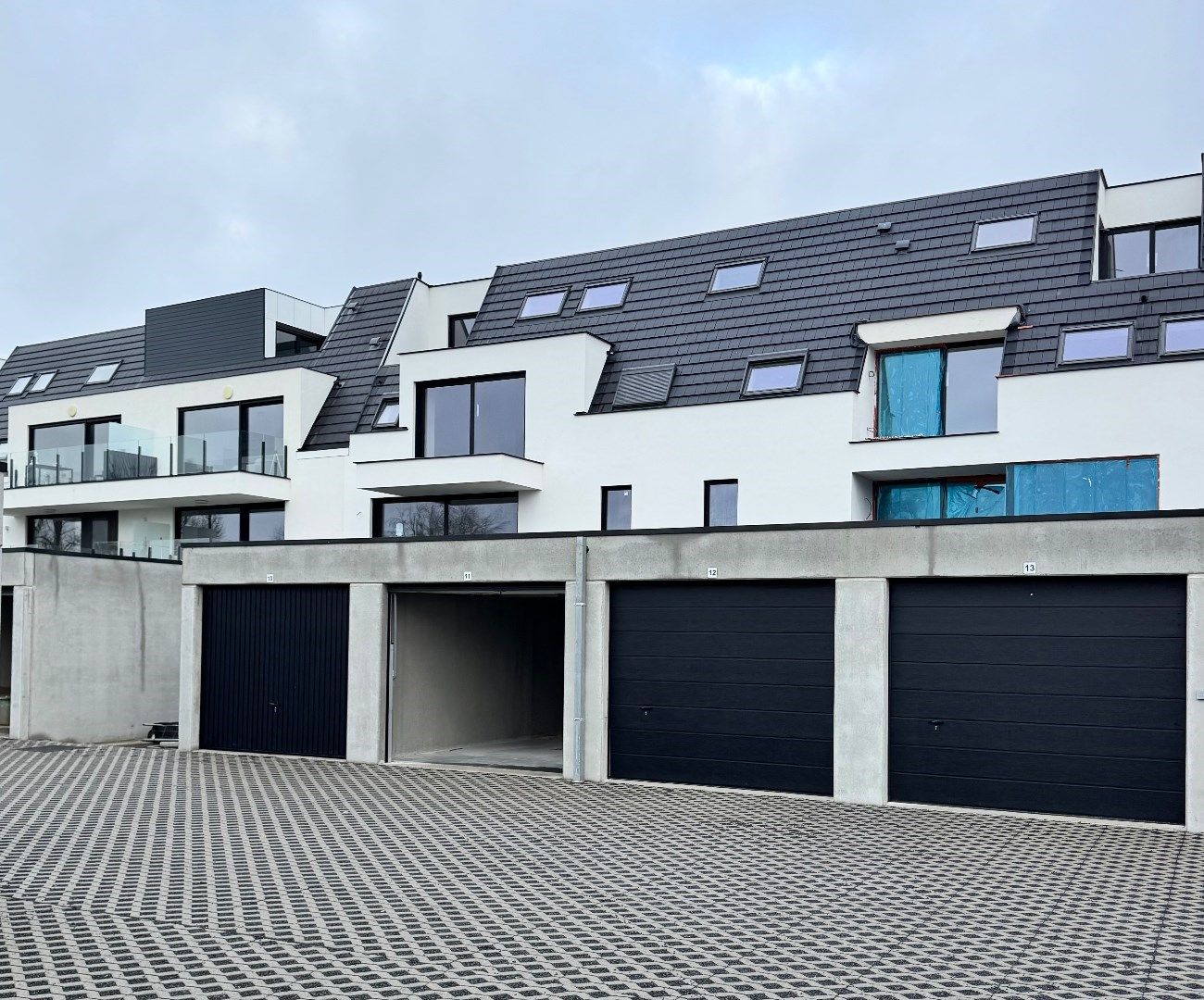 Uniek nieuwbouw appartement met 2 slaapkamers en veel zonlicht te Eernegem foto 12
