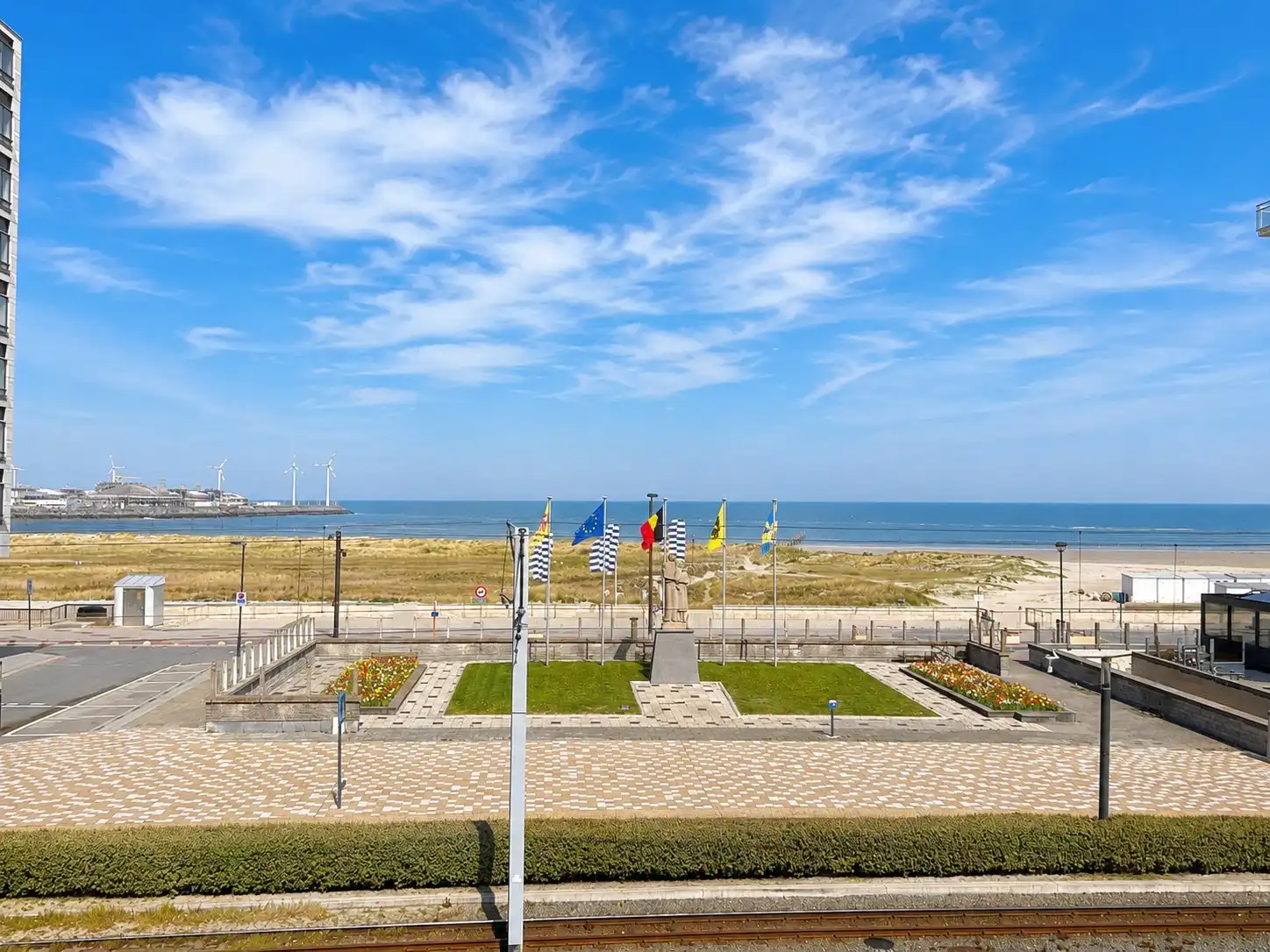 Appartement op topligging te Heist-aan-Zee foto 4