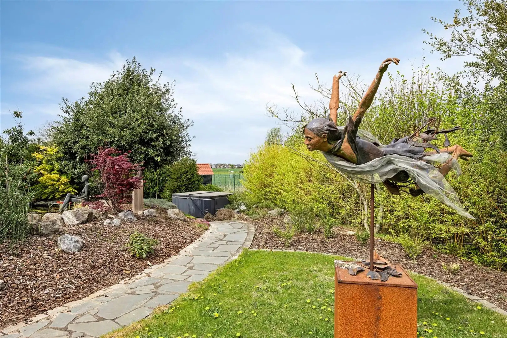 Exclusieve Villa met Luxe afwerking en idyllische tuin. foto 38