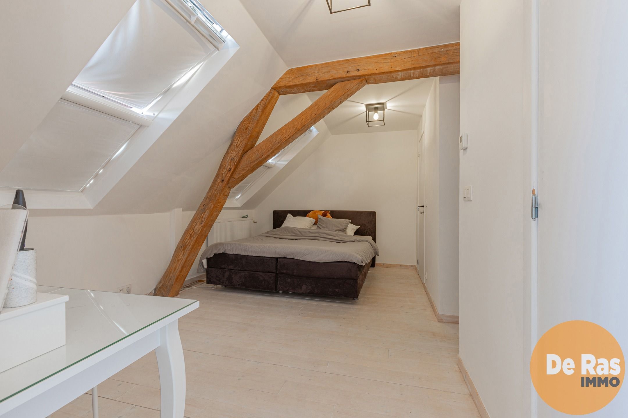 HILLEGEM- Excl. penthouse met uitstekende uitvalsbasis foto 12
