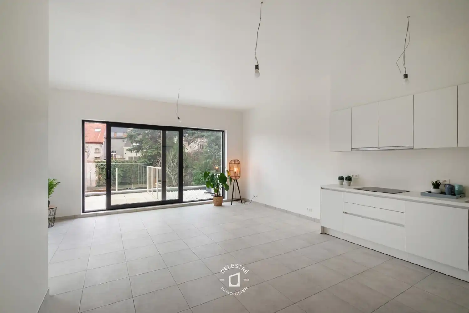 BEN APP. BOTANIKKEN HOF MET GROOT TERRAS, sterke investering op topligging foto 3