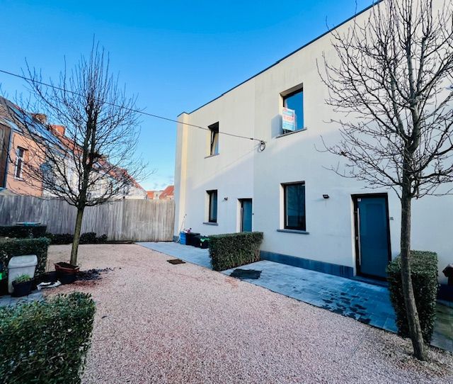 ENERGIEZUINIG GERENOVEERD BELUIKHUISJE MET 1 SLAAPKAMER EN VOORTUIN foto 2