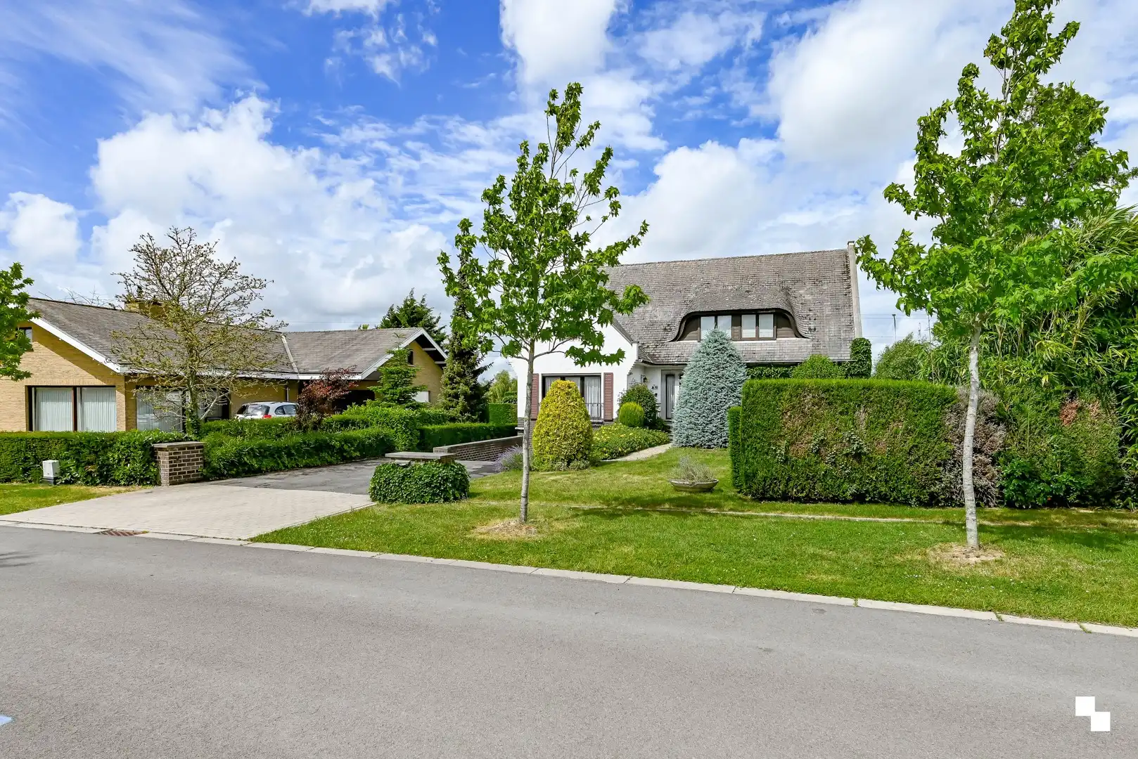 Idyllische villa op een riant perceel te Lendelede foto 30