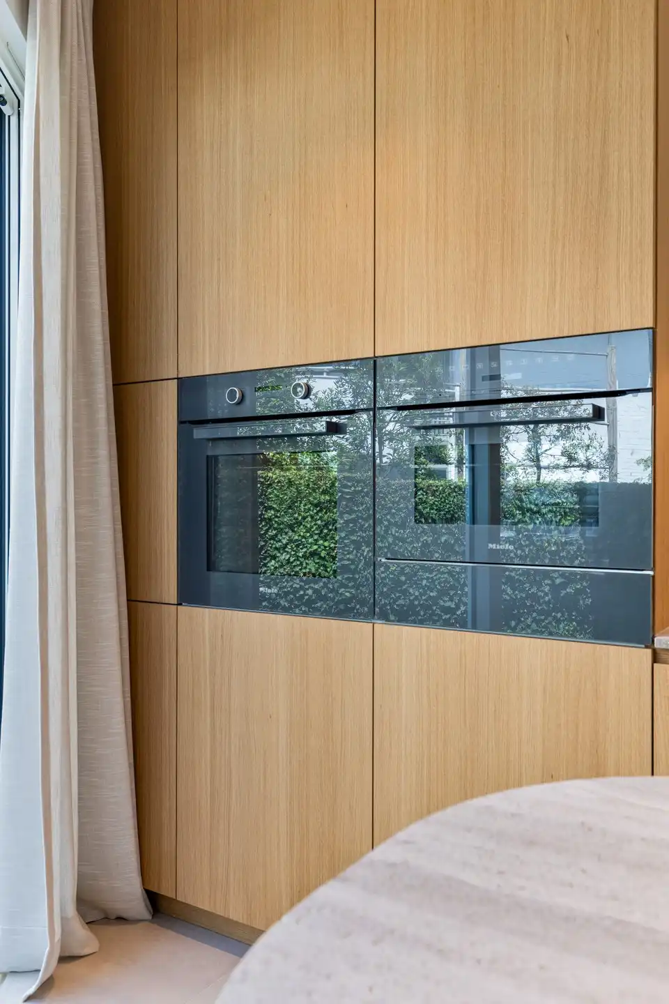 Exclusieve, volledig gerenoveerde hoekvilla met adembenemend zeezicht aan de Zeedijk. foto 25