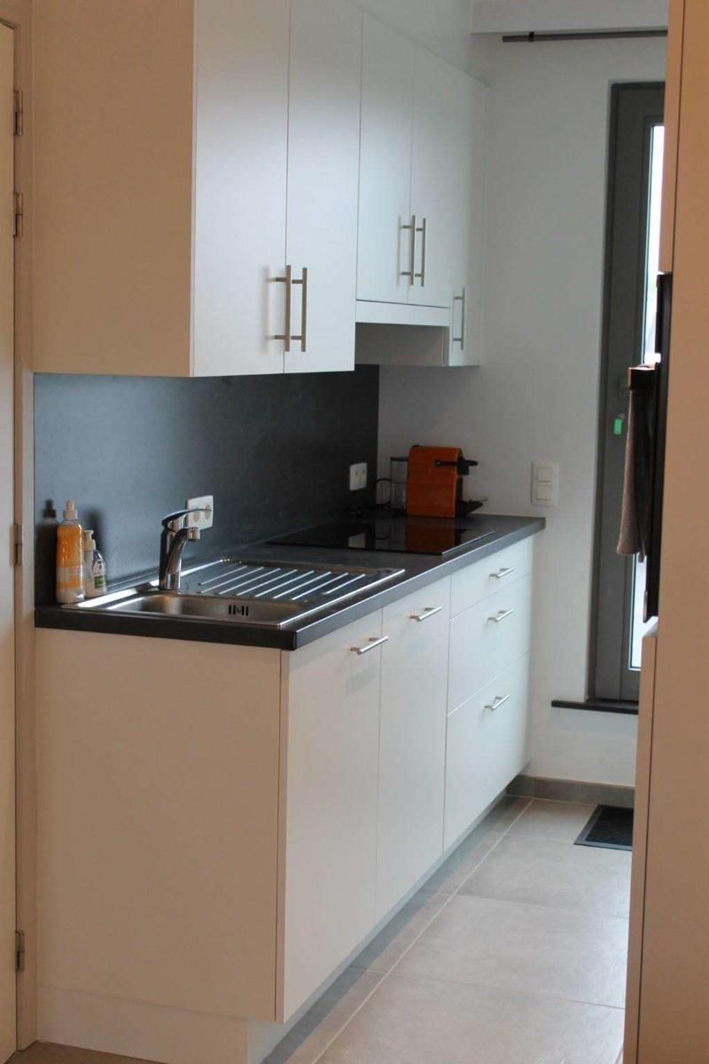 Instapklare studio op 3de verdieping in centrum Bornem foto 3