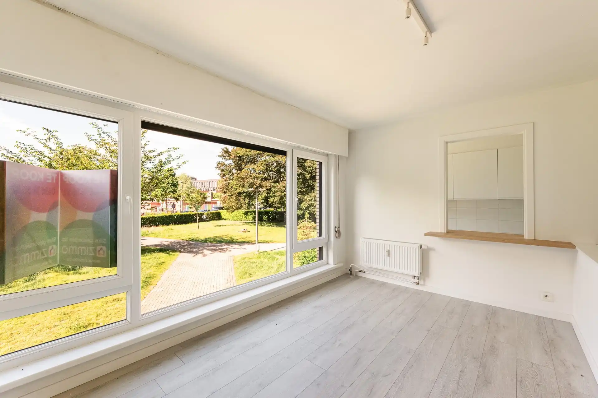 Instapklaar 2-slaapkamerappartement met terras en EPC-B foto 4