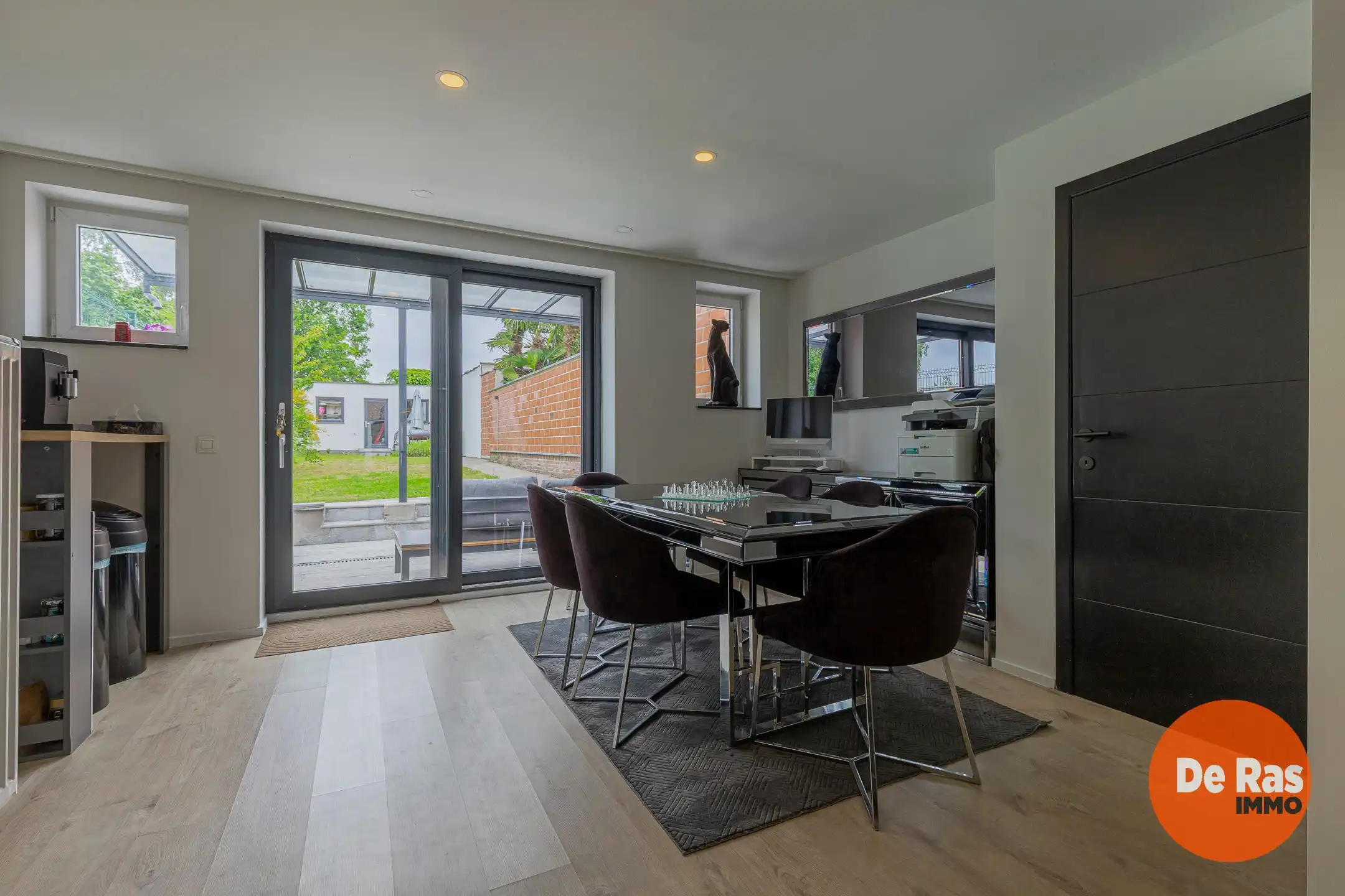 NIEUWERKERKEN– Gerenoveerde woning met 3 slk's, tuin, garage foto 9
