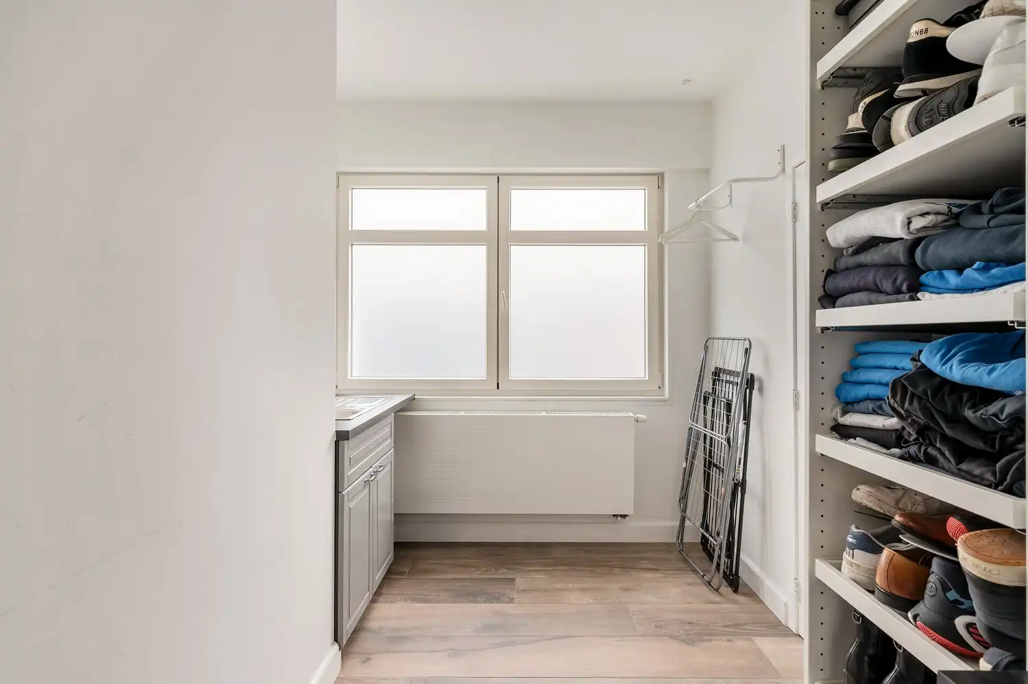 Volledig vernieuwde gezinswoning met tuin. foto 24