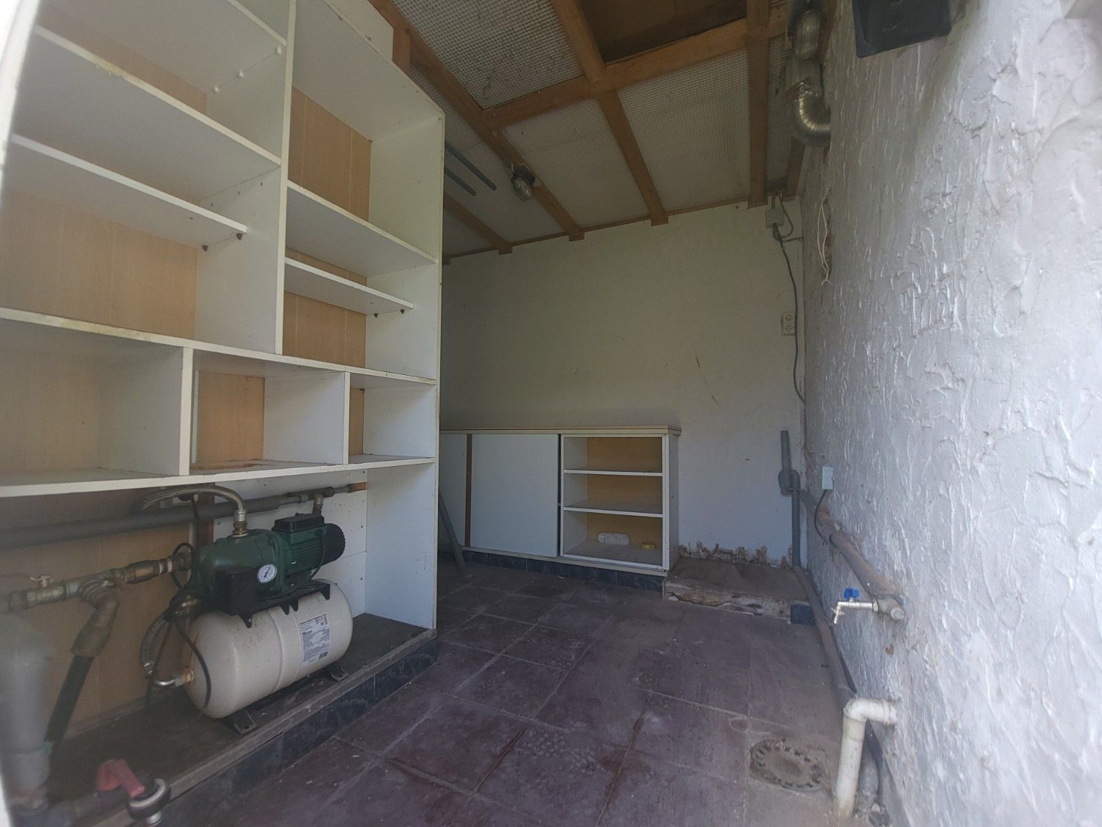 Ruime, centraal gelegen woning in Deinze foto 11