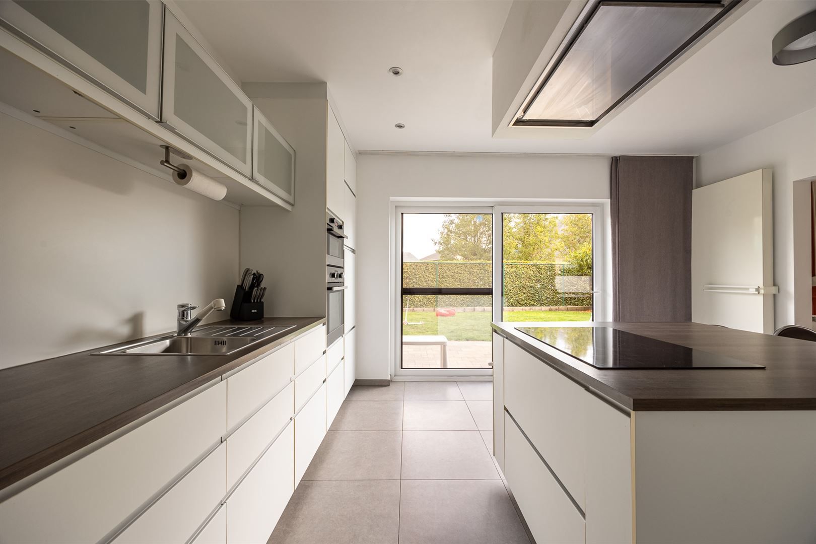 Zeer ruime woning met vier slaapkamers te Rillaar! foto 5