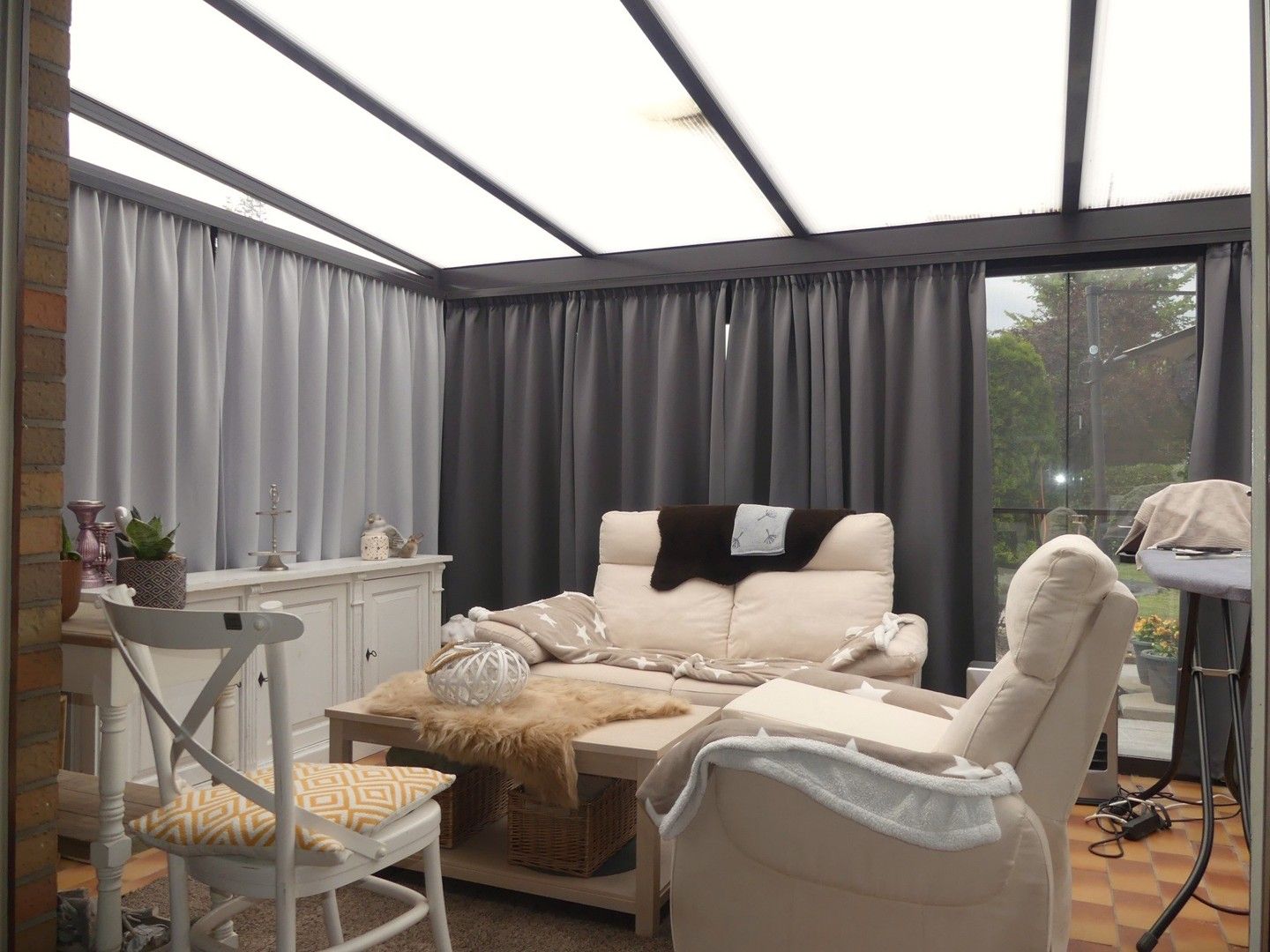 Alleenstaande woning met terras, zongerichte tuin en garage foto 7