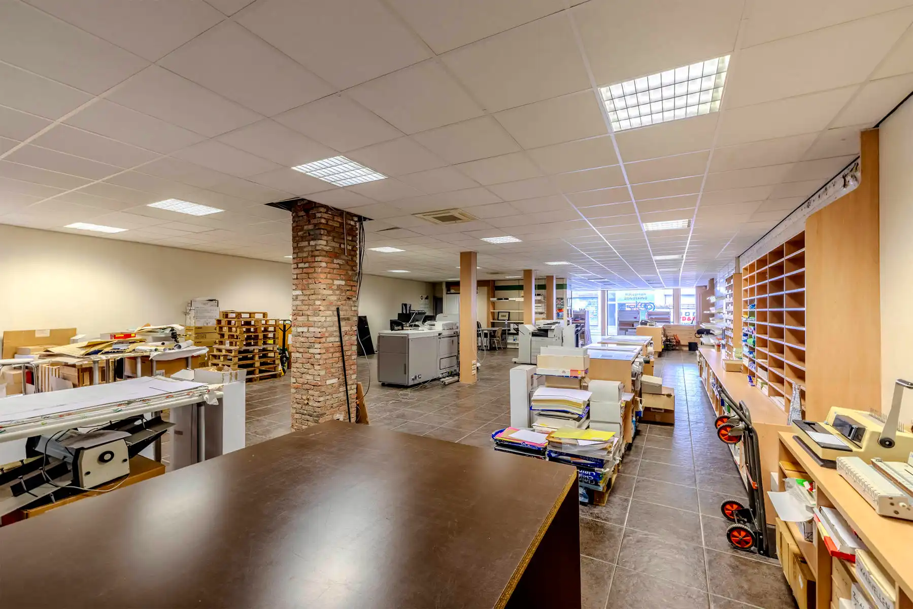 Handelsruimte ca. 283 m² in stadscentrum + kitchenette,  werkplaats en garage  foto 12