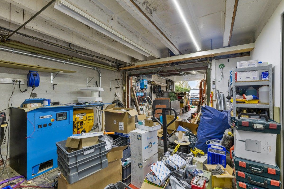 MAGAZIJN/APPARTEMENT/BURELEN en WONING te ASSEBROEK foto 31
