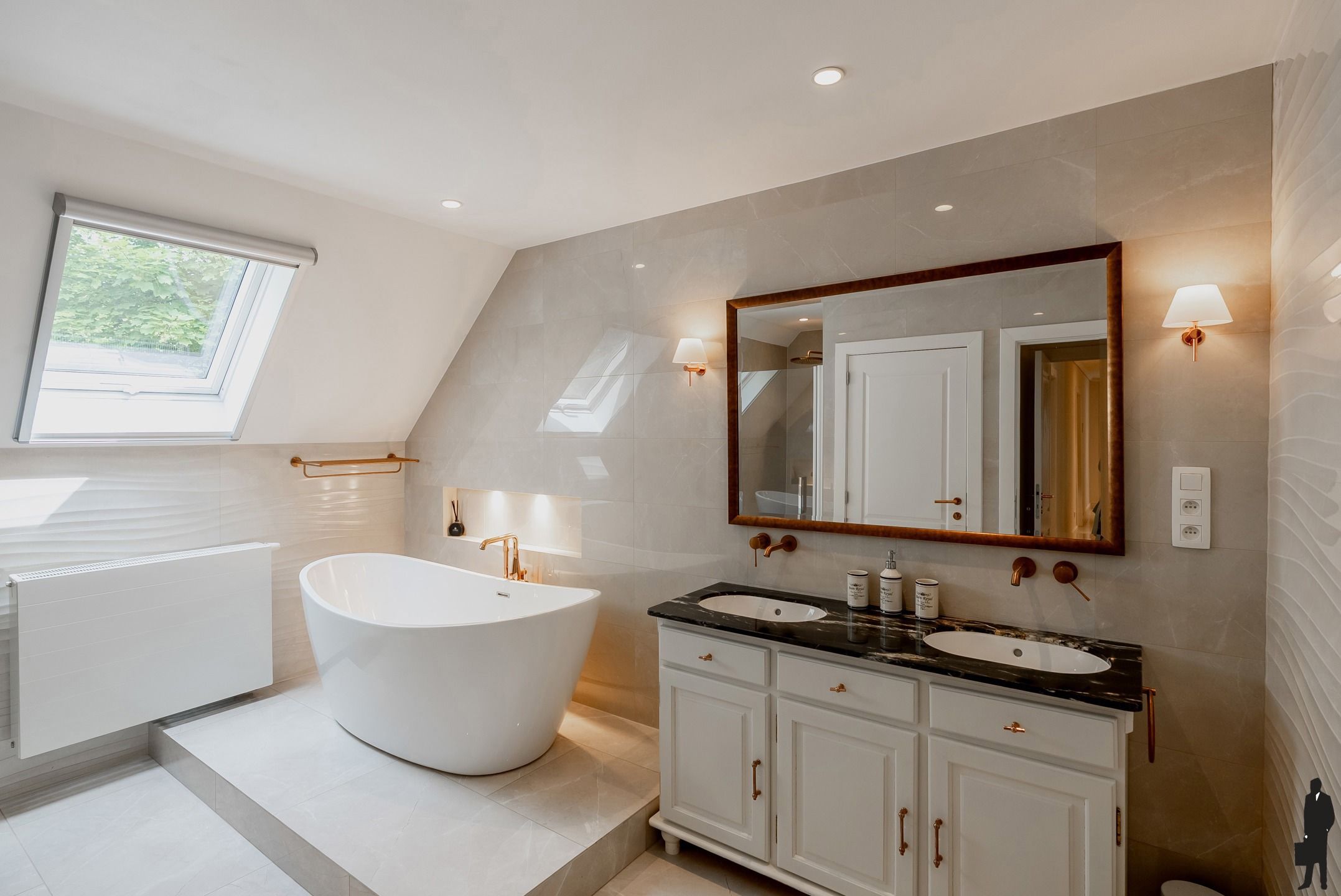 Exclusieve villa met zwemvijver op 2.543 m² foto 34
