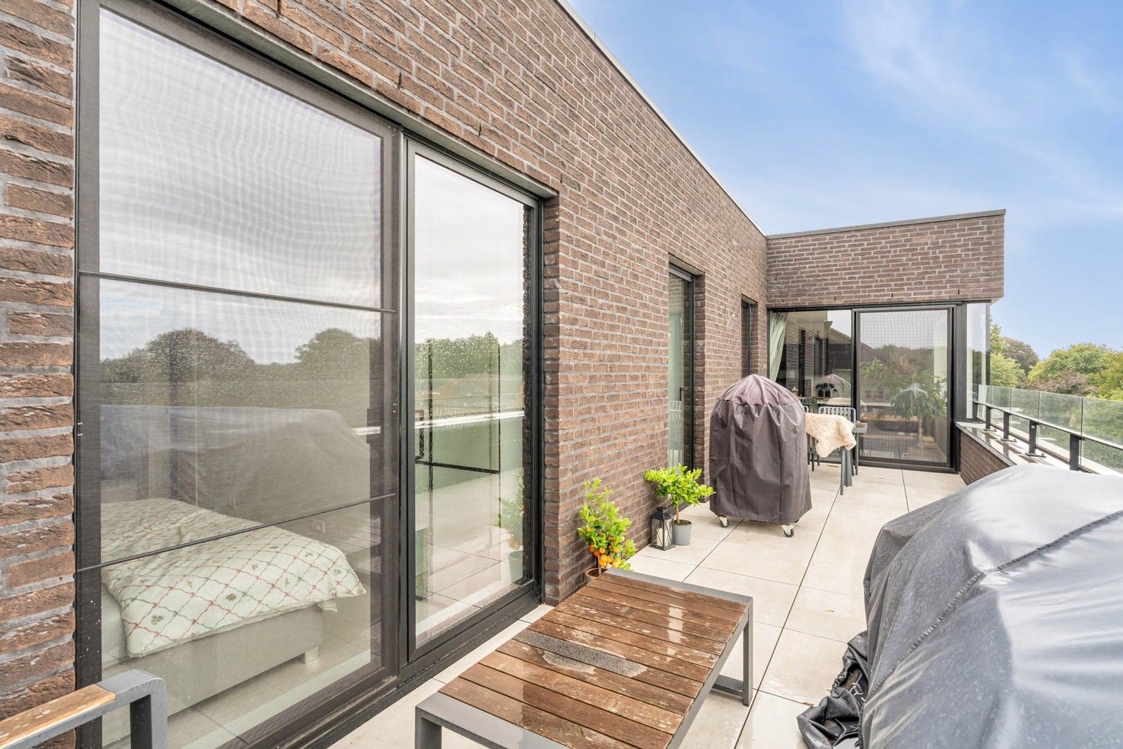 Modern & instapklaar appartement in Heusden-Zolder foto 12