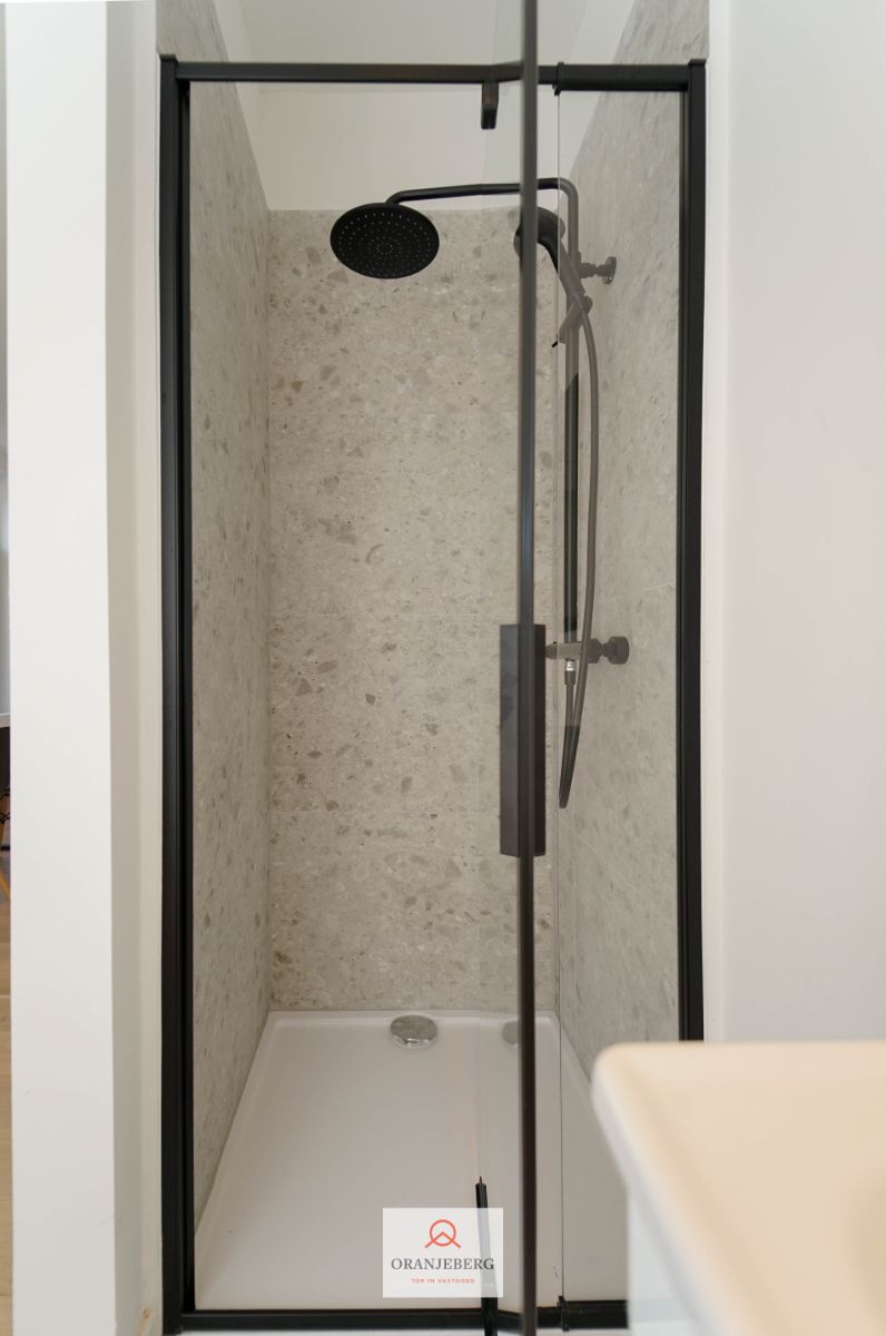 Lichtrijke kamer te koop nabij Gent-centrum foto 14