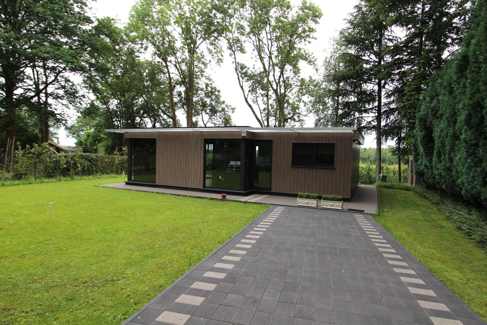 NIEUWBOUW CHALET - PRACHTIG GELEGEN IN DE NATUUR foto 1