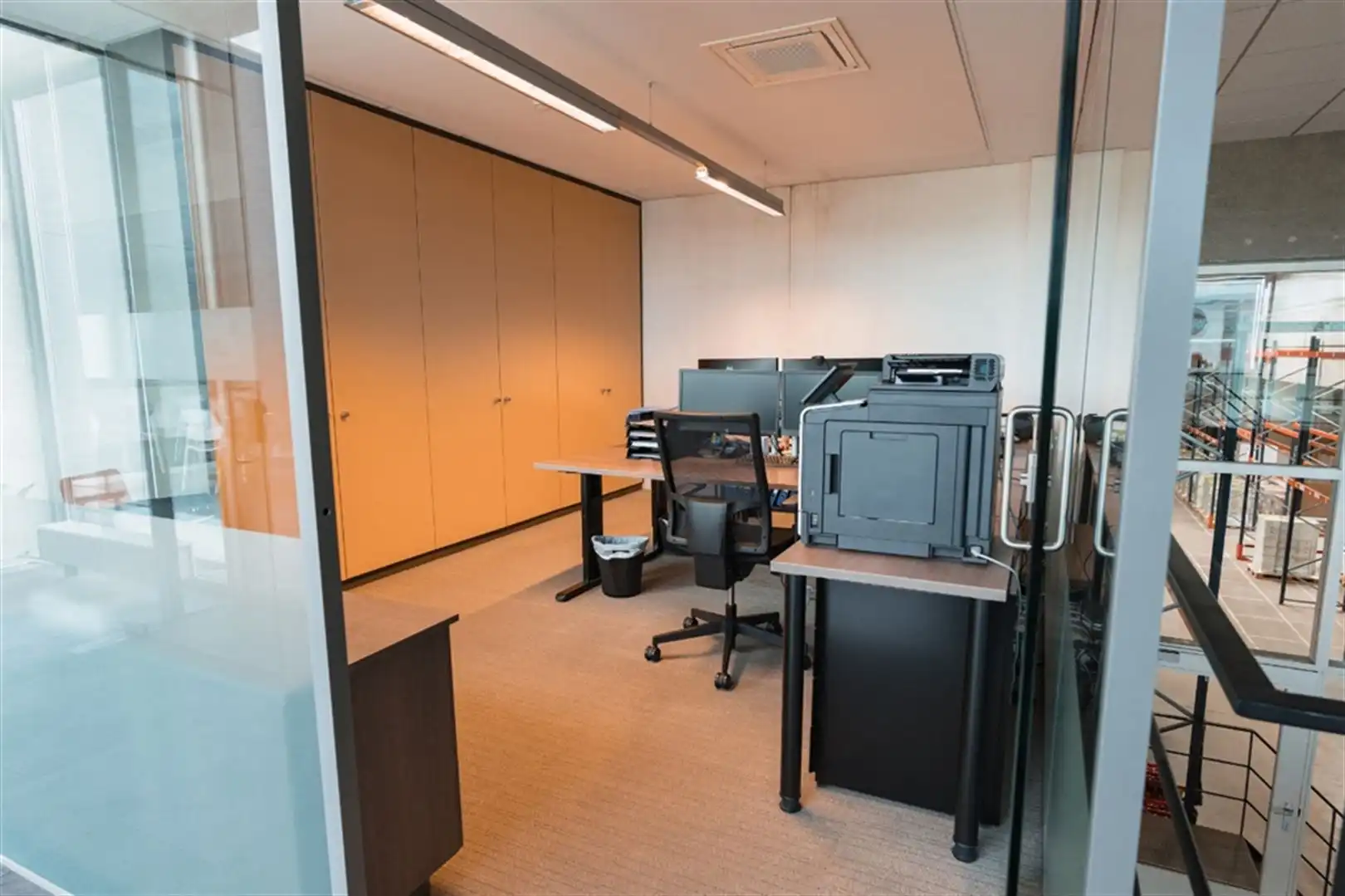 Polyvalent bedrijfsgebouw foto 25