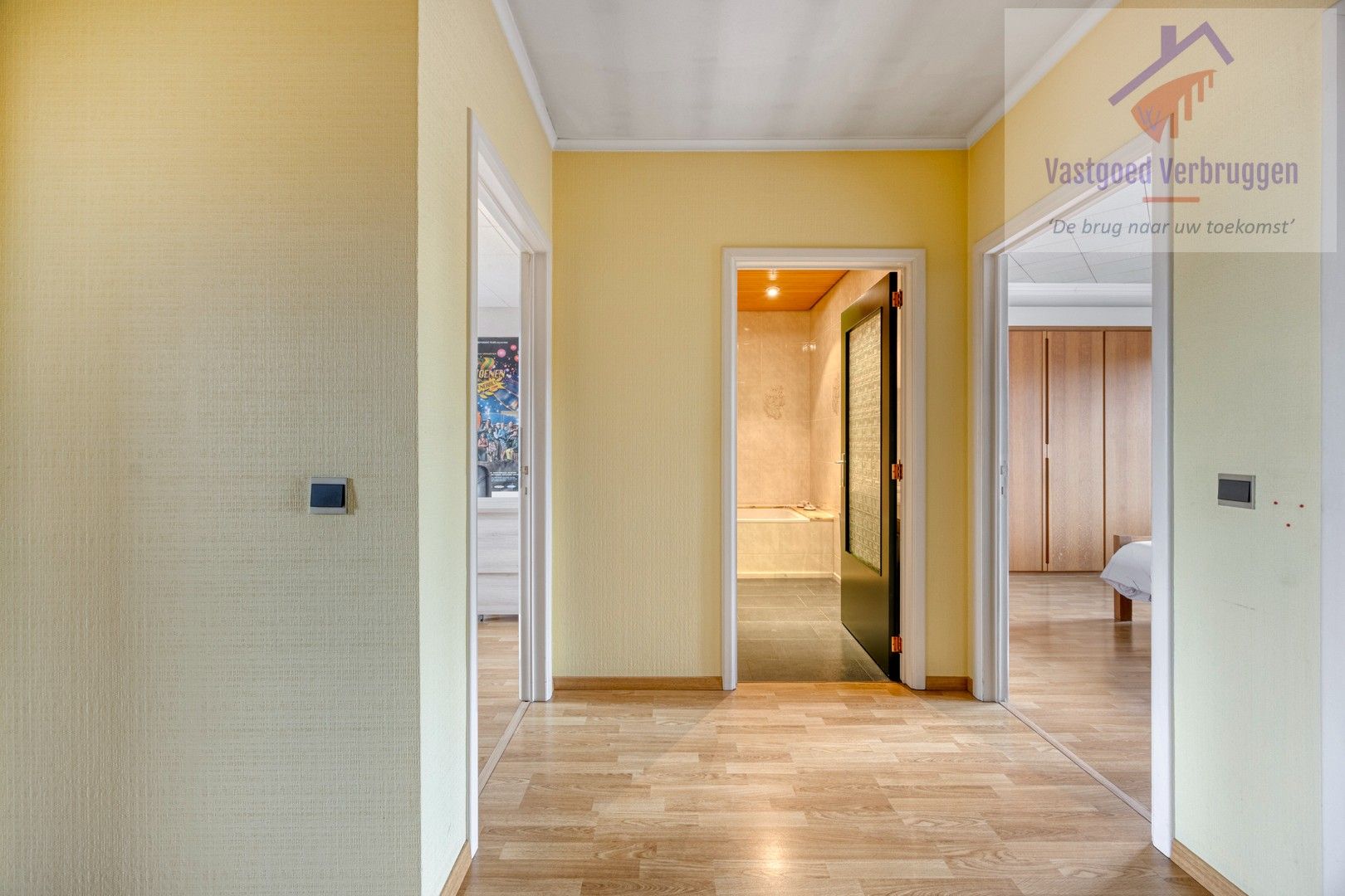 Standingvolle ruime bel-etage met 4 slaapkamers en tuin foto 14