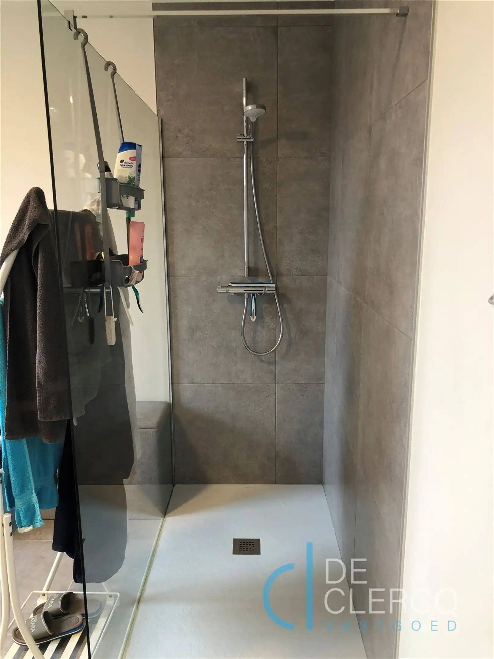 Ruime en hedendaagse halfopen bebouwing TE HUUR nabij het dorp van Lochristi! foto 12