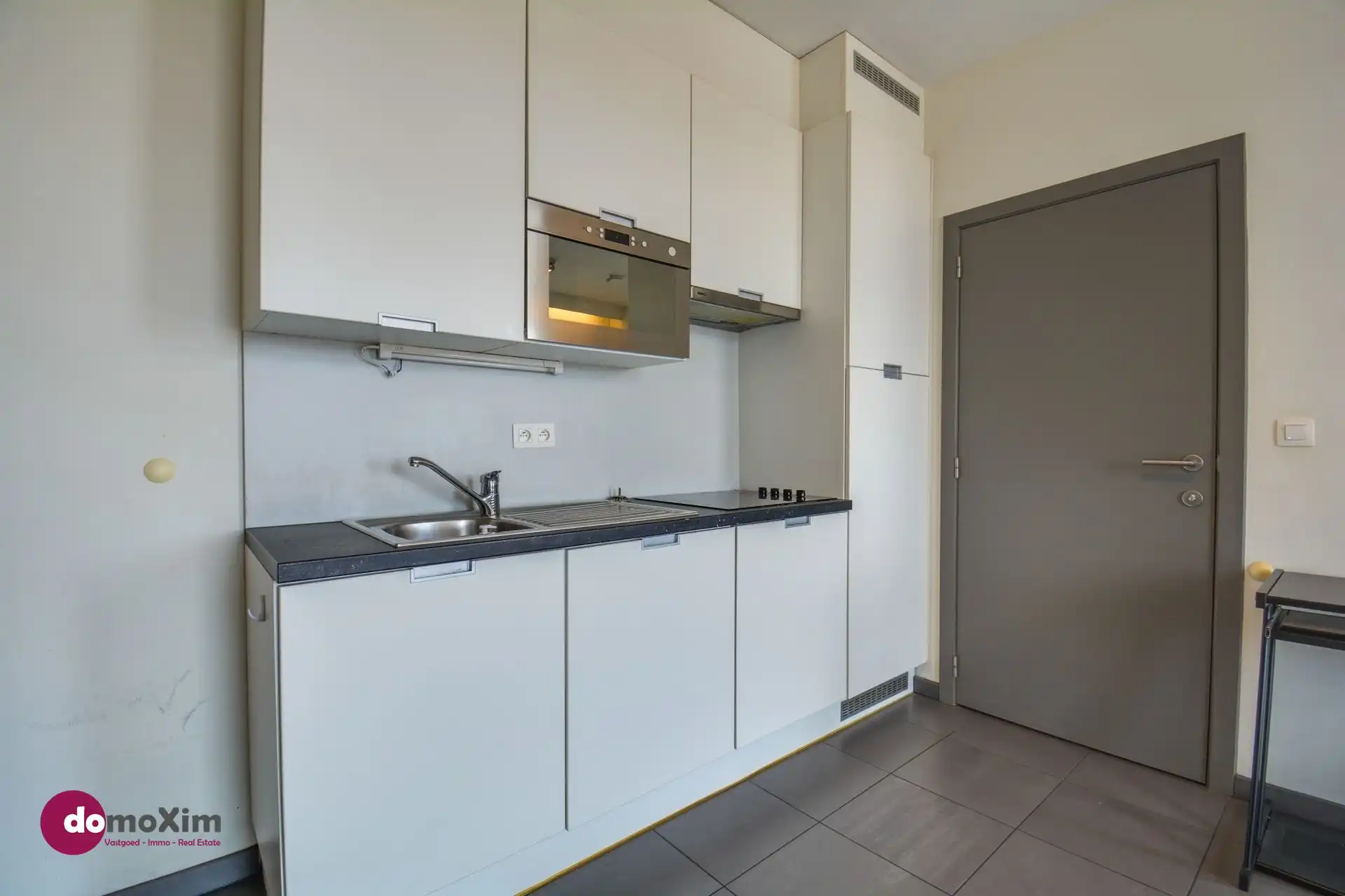 Moderne gemeubelde studio, geschikt voor één persoon, in het centrum van Leuven foto 6