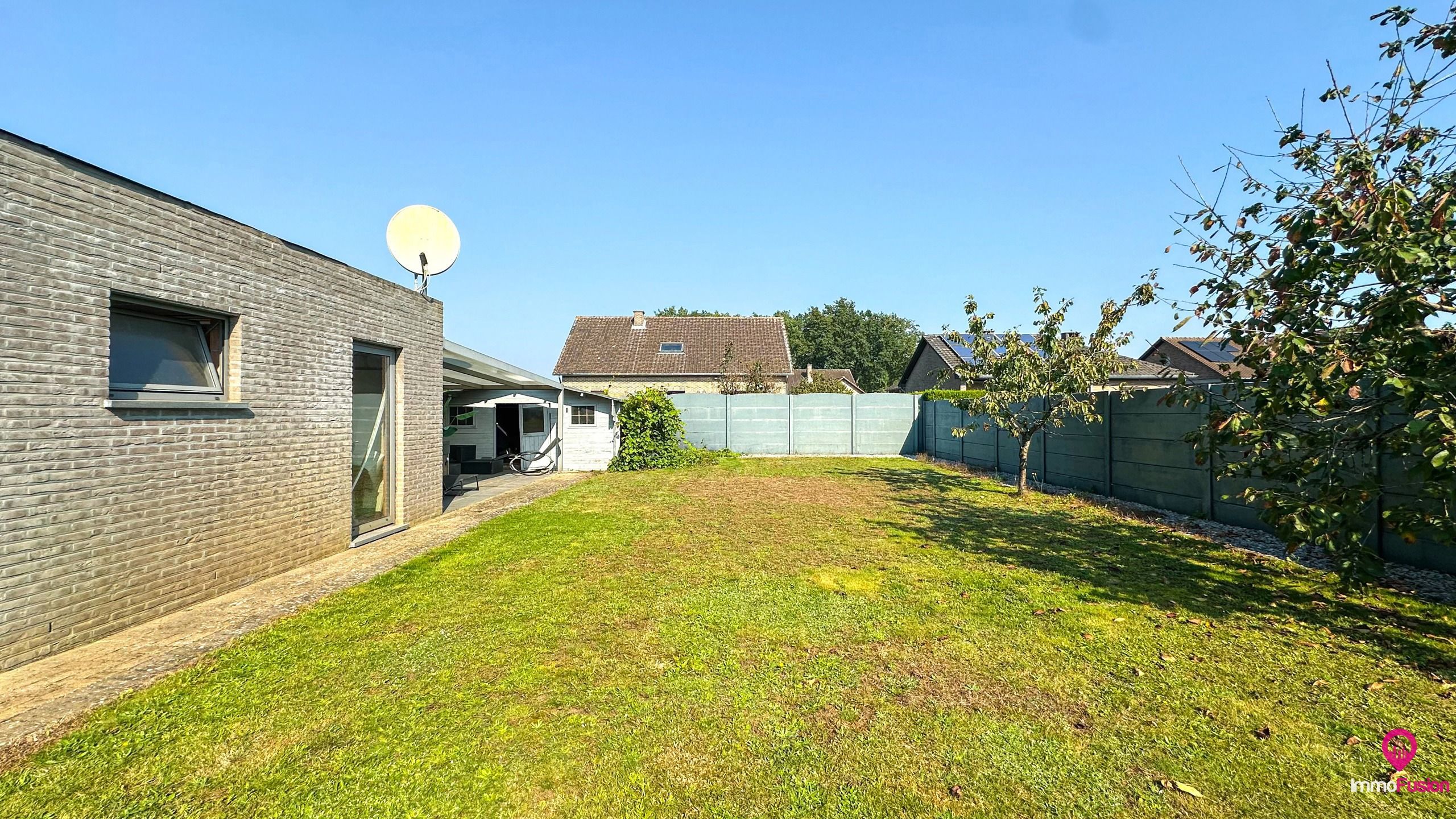 Recente vrijstaande woning van 240 m² en 8are grond! foto 46