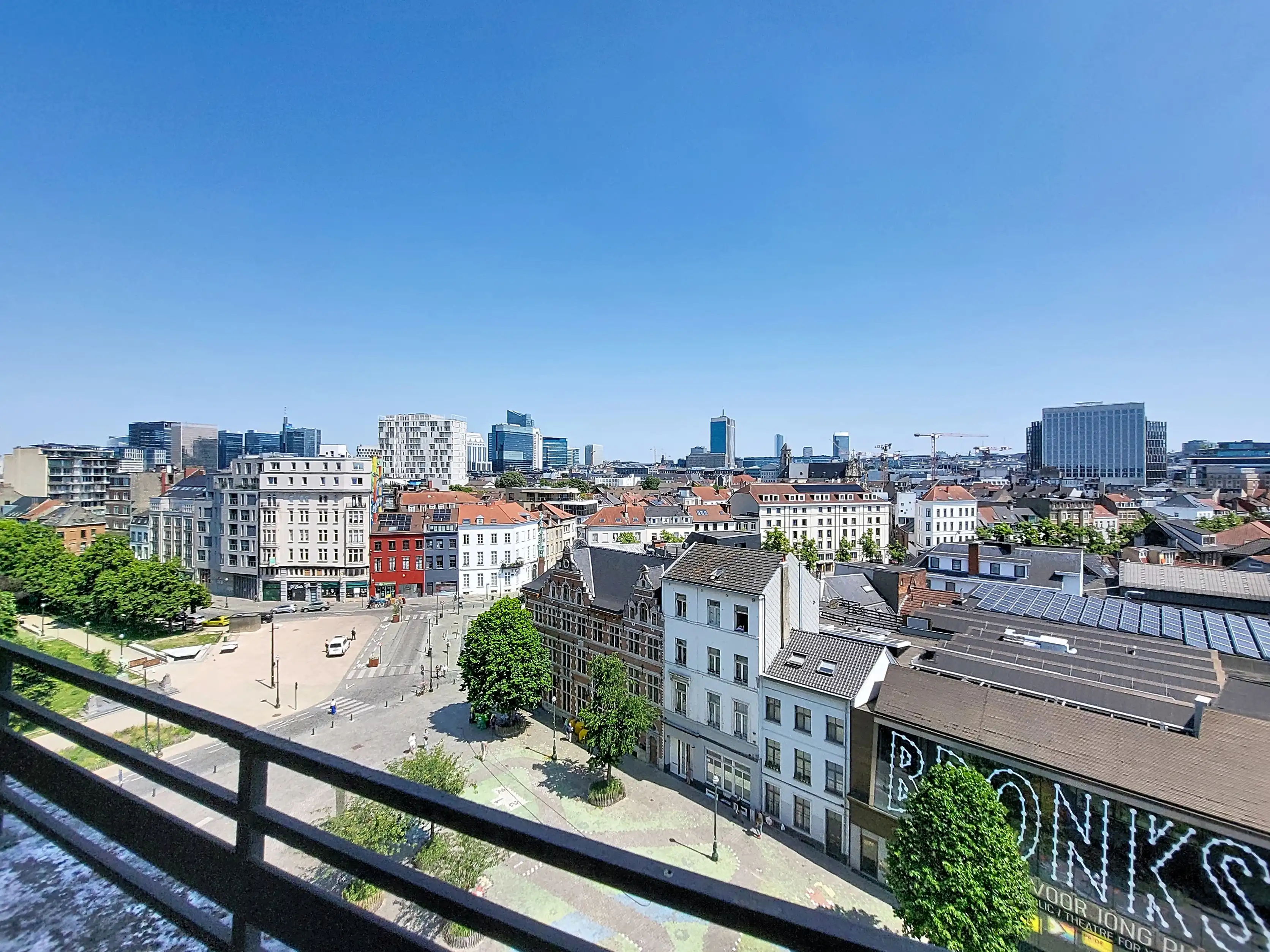 Lichtrijk appartement in het iconisch Odeon-gebouw foto 8