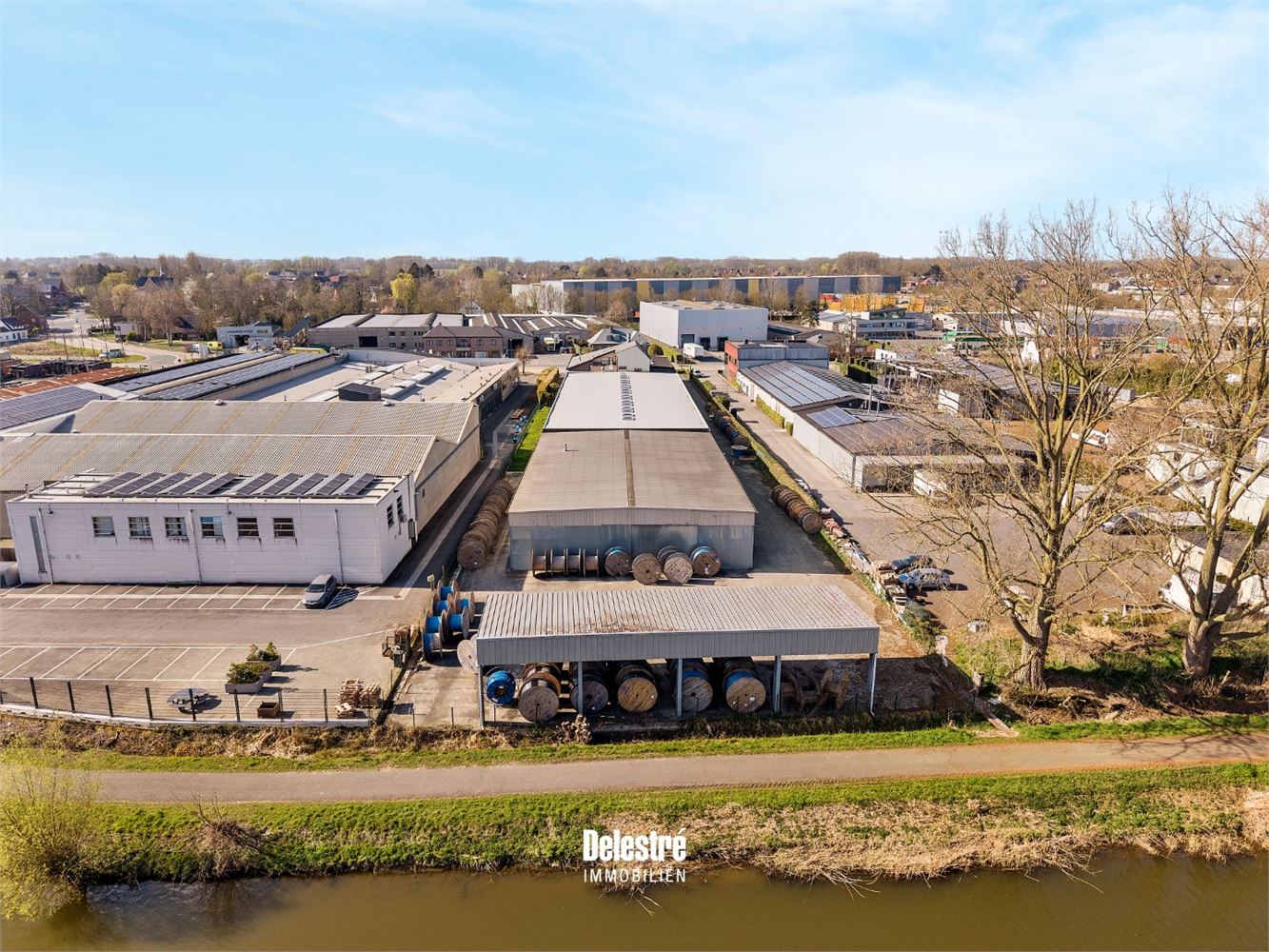 UNIEK BEDRIJFSGEBOUW INDUSTRIEZONE NOORD II foto 3