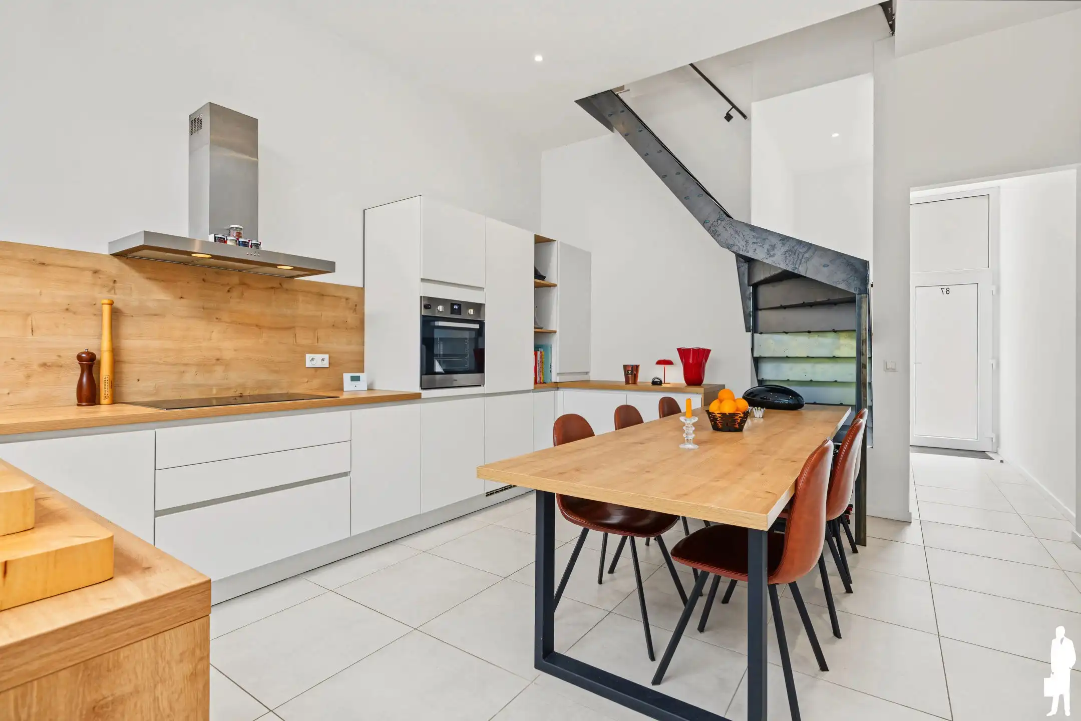 Energiezuinige gerenoveerde woning met 3 slpk en tuin foto 4