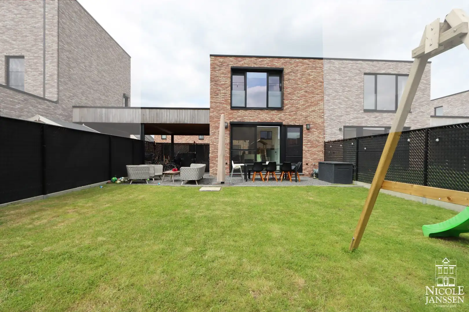 Instapklare nieuwbouwwoning met tuin te koop in Maaseik foto 19