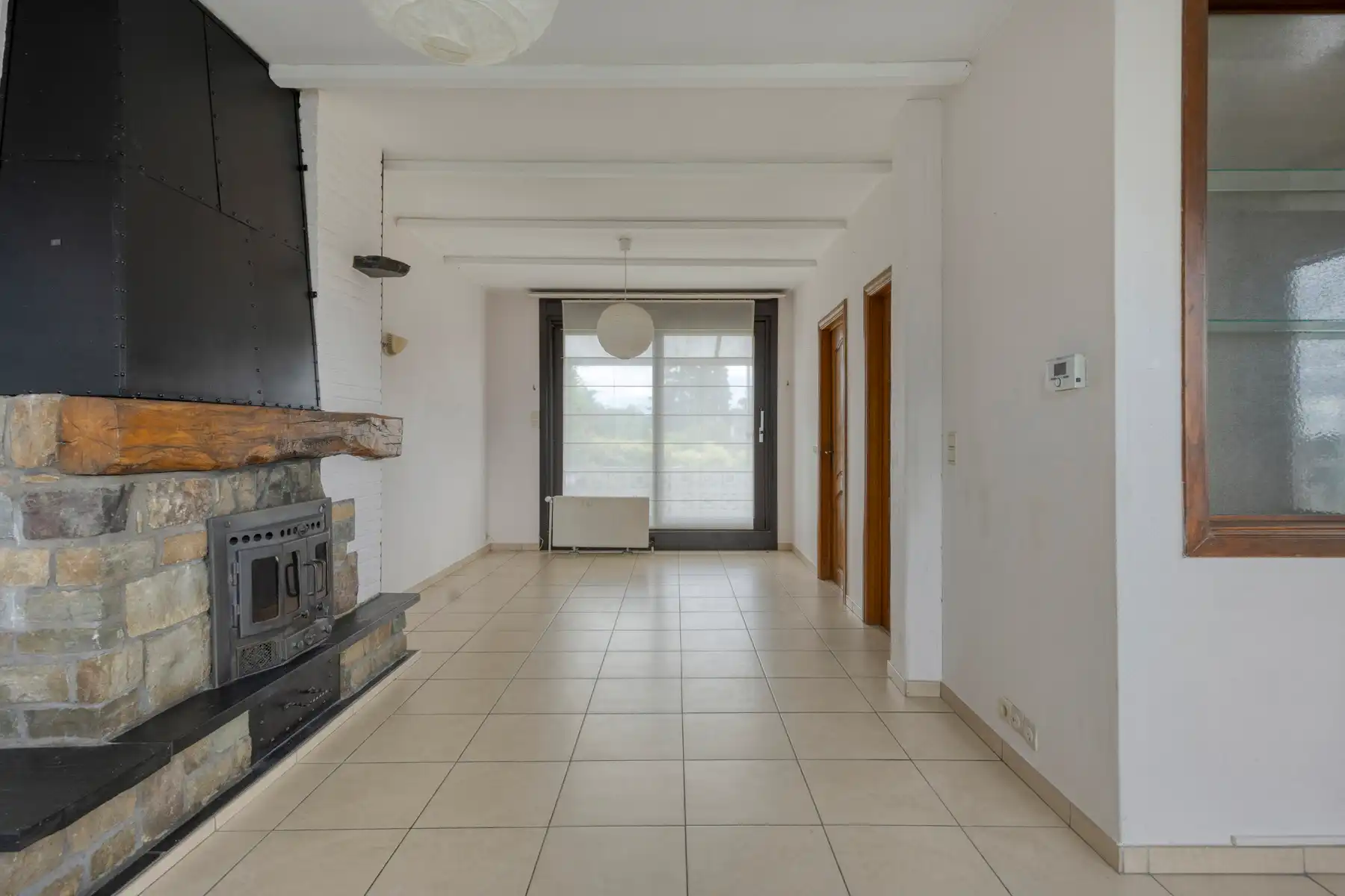 Woning met 4 slaapkamers, garage en tuin foto 8
