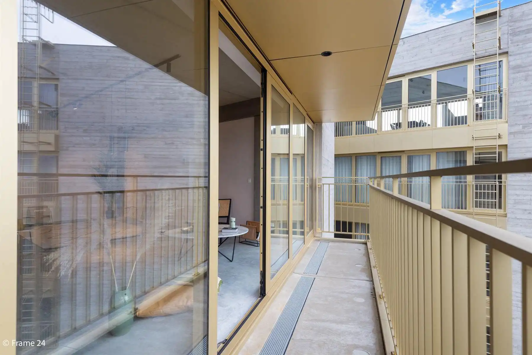 Appartement te huur foto 9