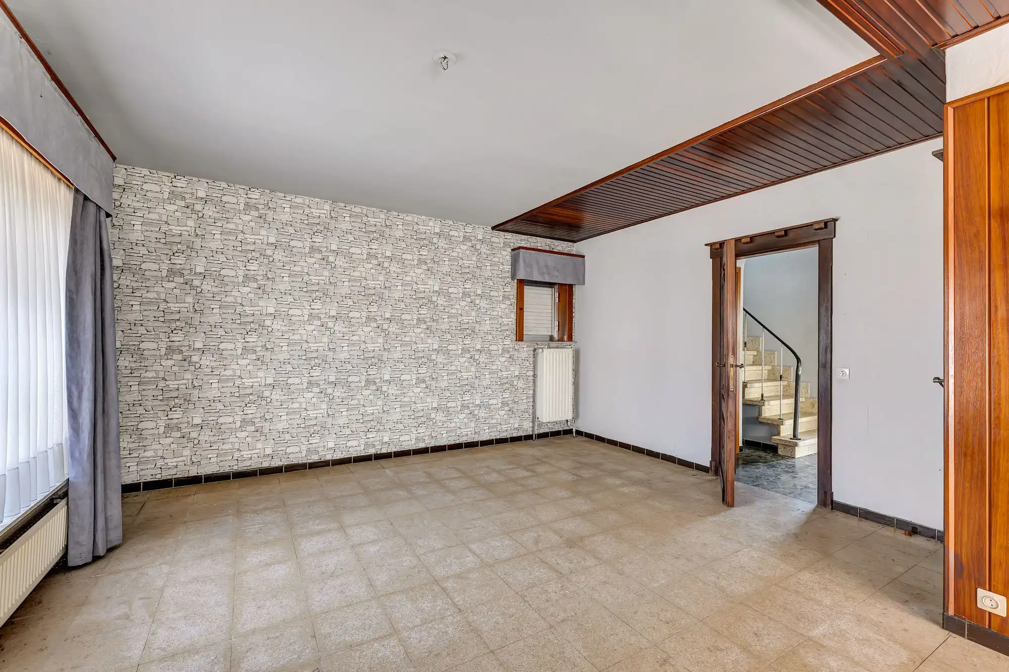 Gebouw voor gemengd gebruik met heel wat potentieel! foto 8