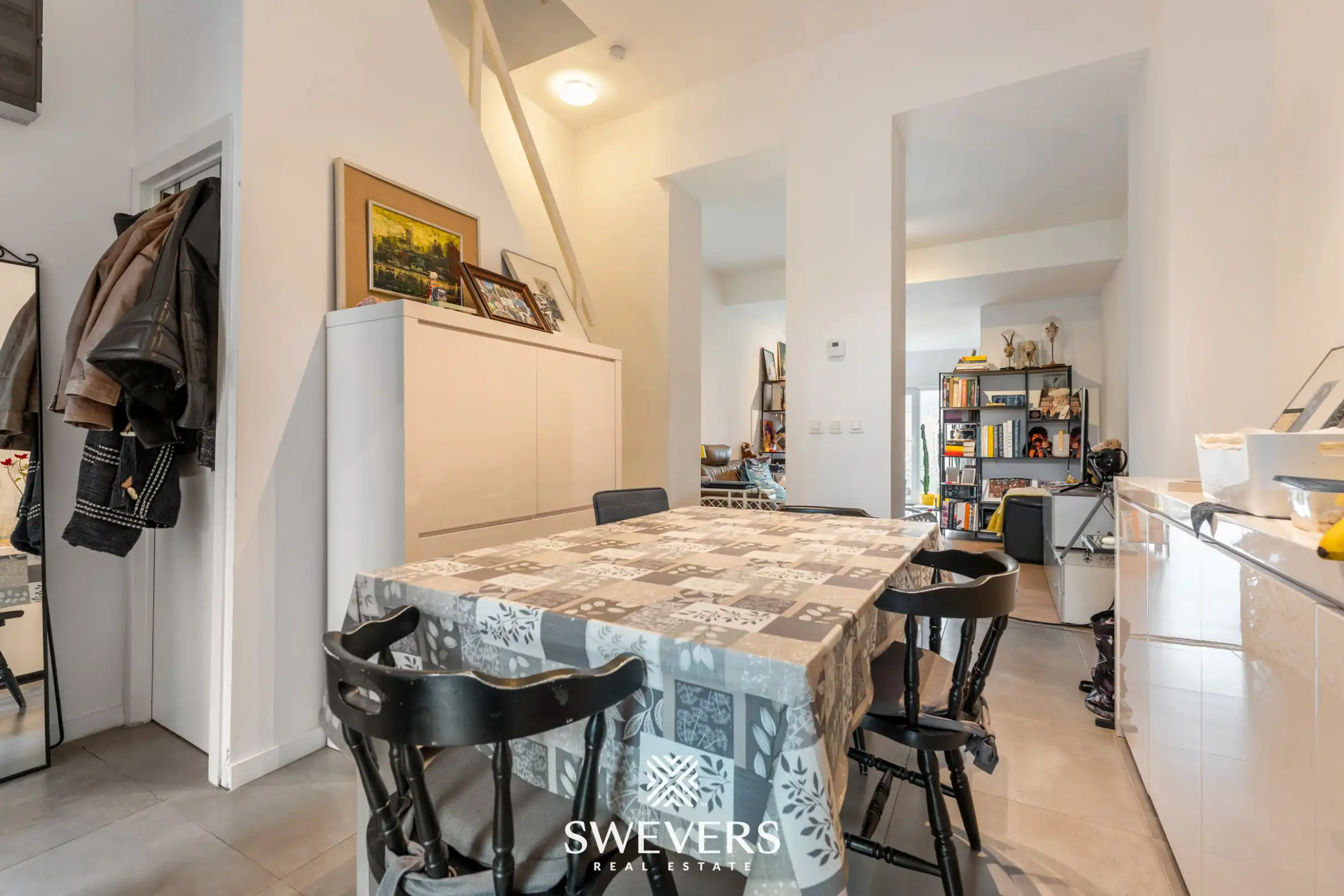 Instapklare stadswoning met zonnige tuin op toplocatie nabij centrum Leuven foto 5