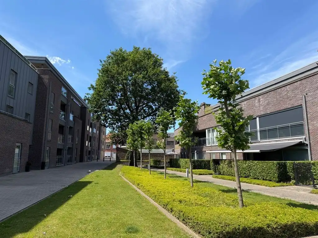 Instapklaar penthouse met terras aan voor- en achterzijde foto 32