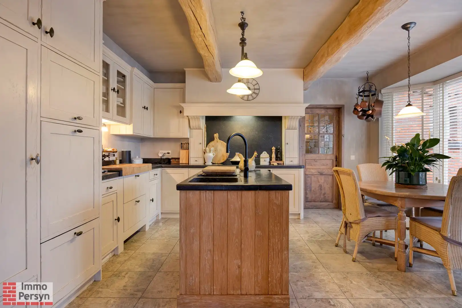 Exclusieve villa op 1,2ha in het groene Langdorp foto 13