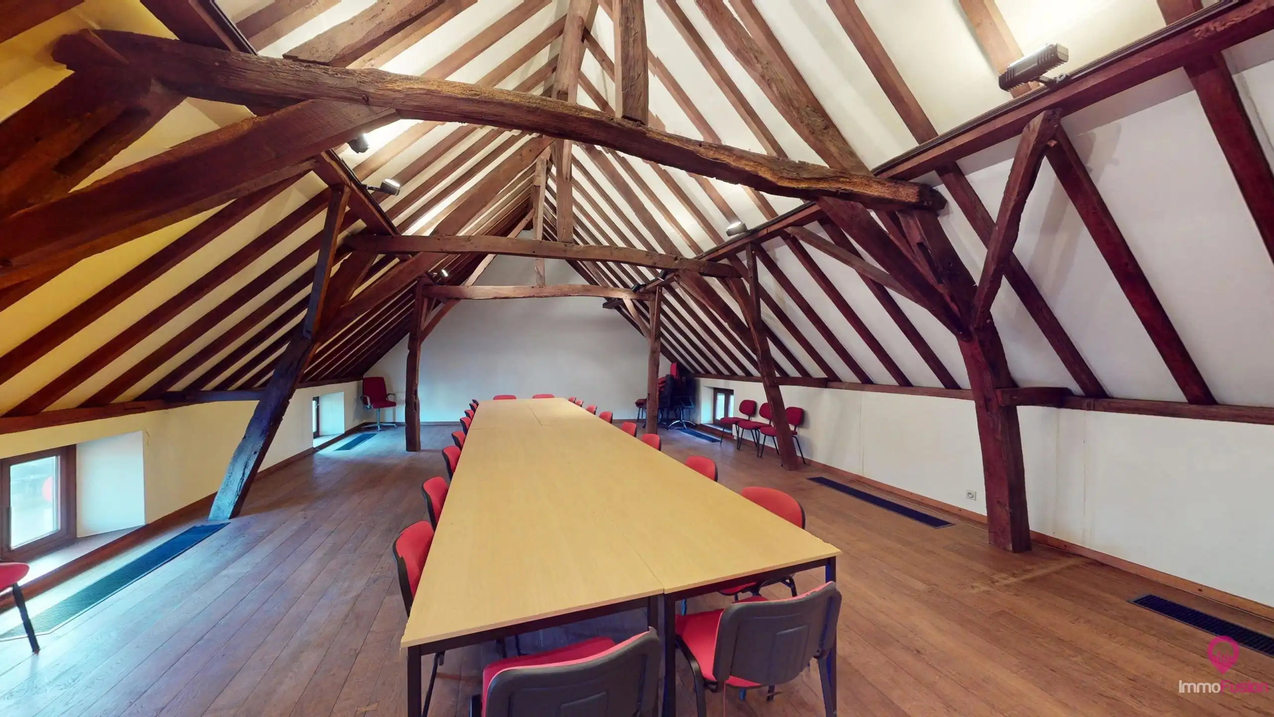 Historisch karakterpand van 380m² met kelder en binnentuin! foto 9